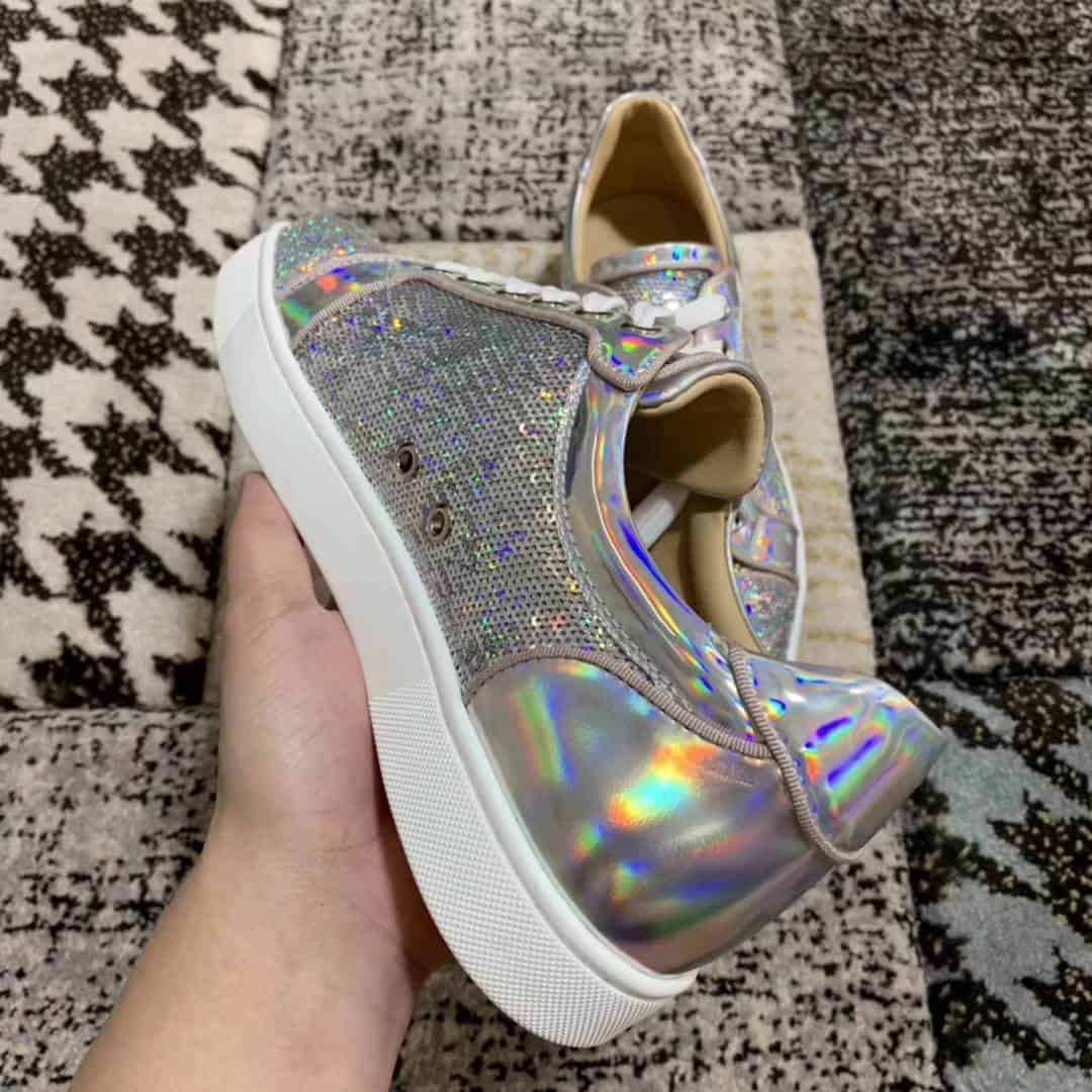 CHRISTIAN LOUBOUTIN LOW TOP SNEAKER- CL32