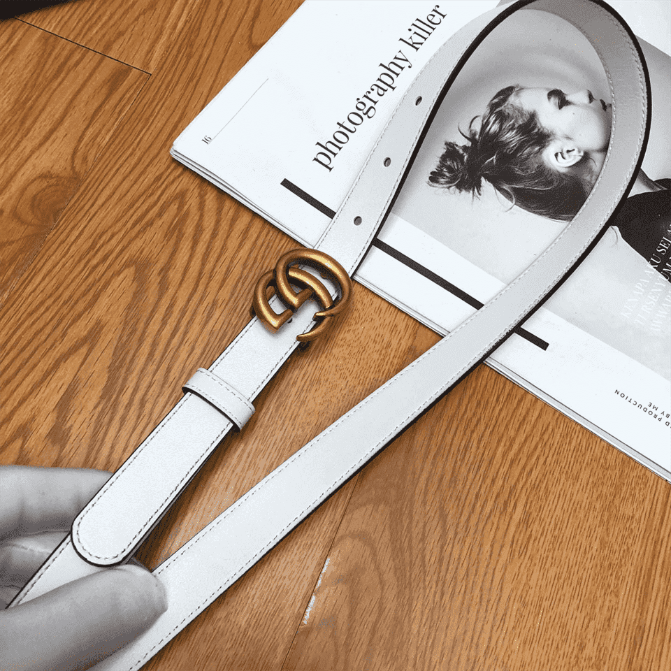 GUCCI WHITE LEATHER BELT WITH DOUBLE G BUCKLE - B15