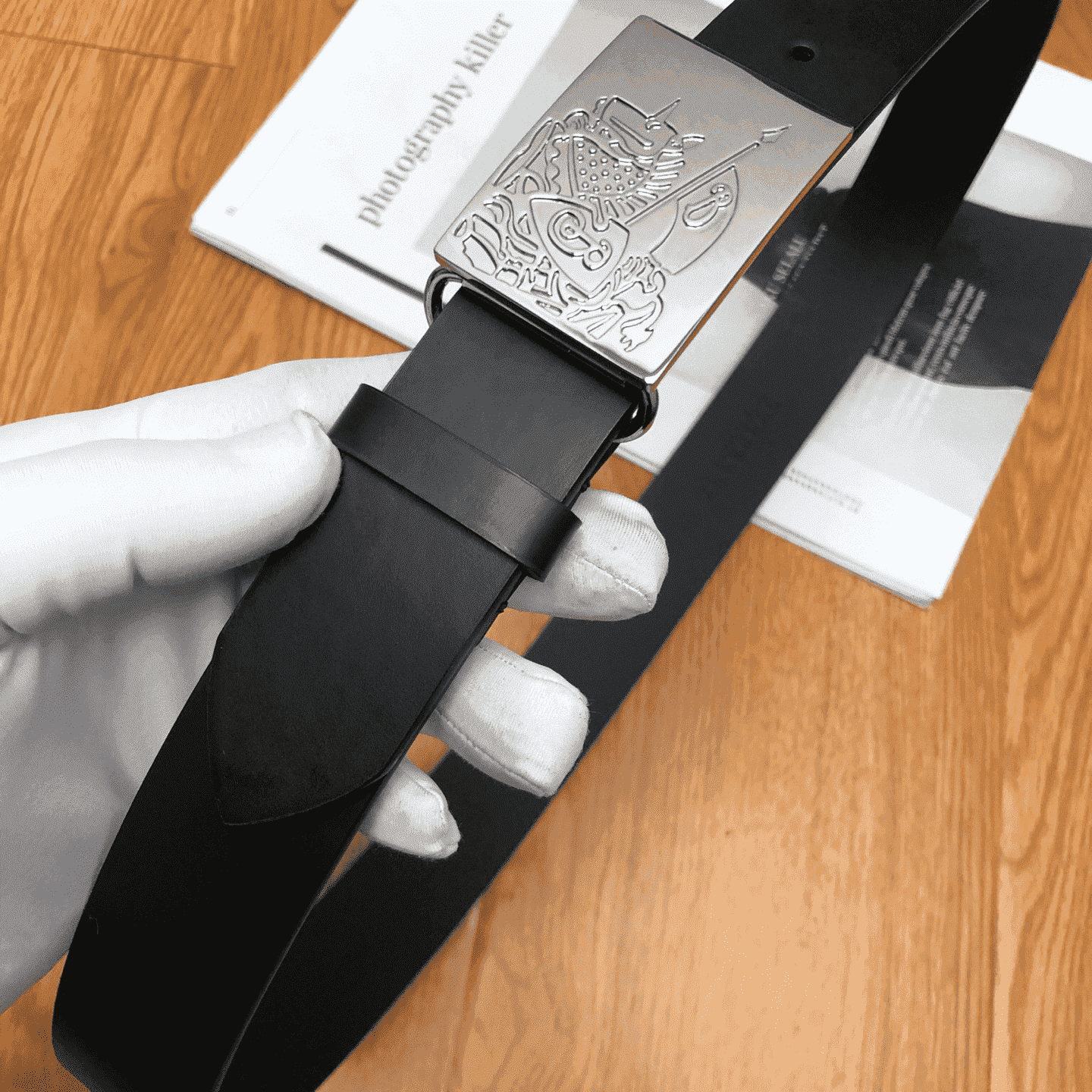 BURBERRY BLACK MEN'S LUKE LEATHER BELT - B24