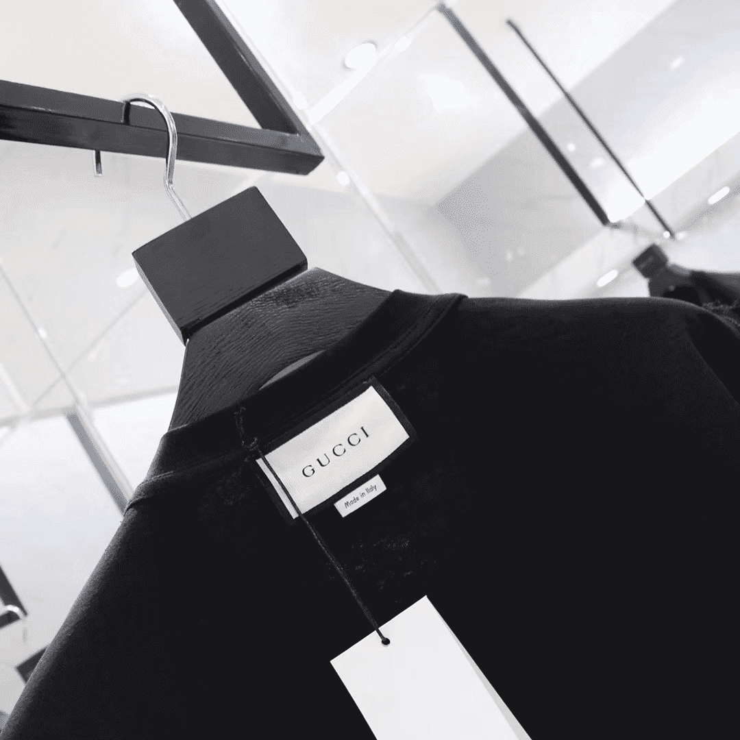 GUCCI FRIENDLY WITH MONSTERS TSHIRT - GC91