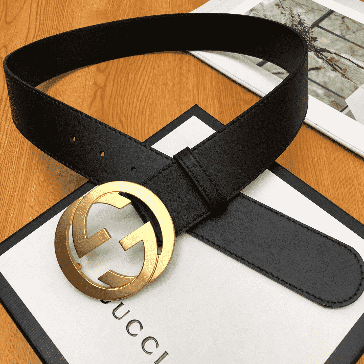 GUCCI INTERLOCKING-G LEATHER BELT - B5