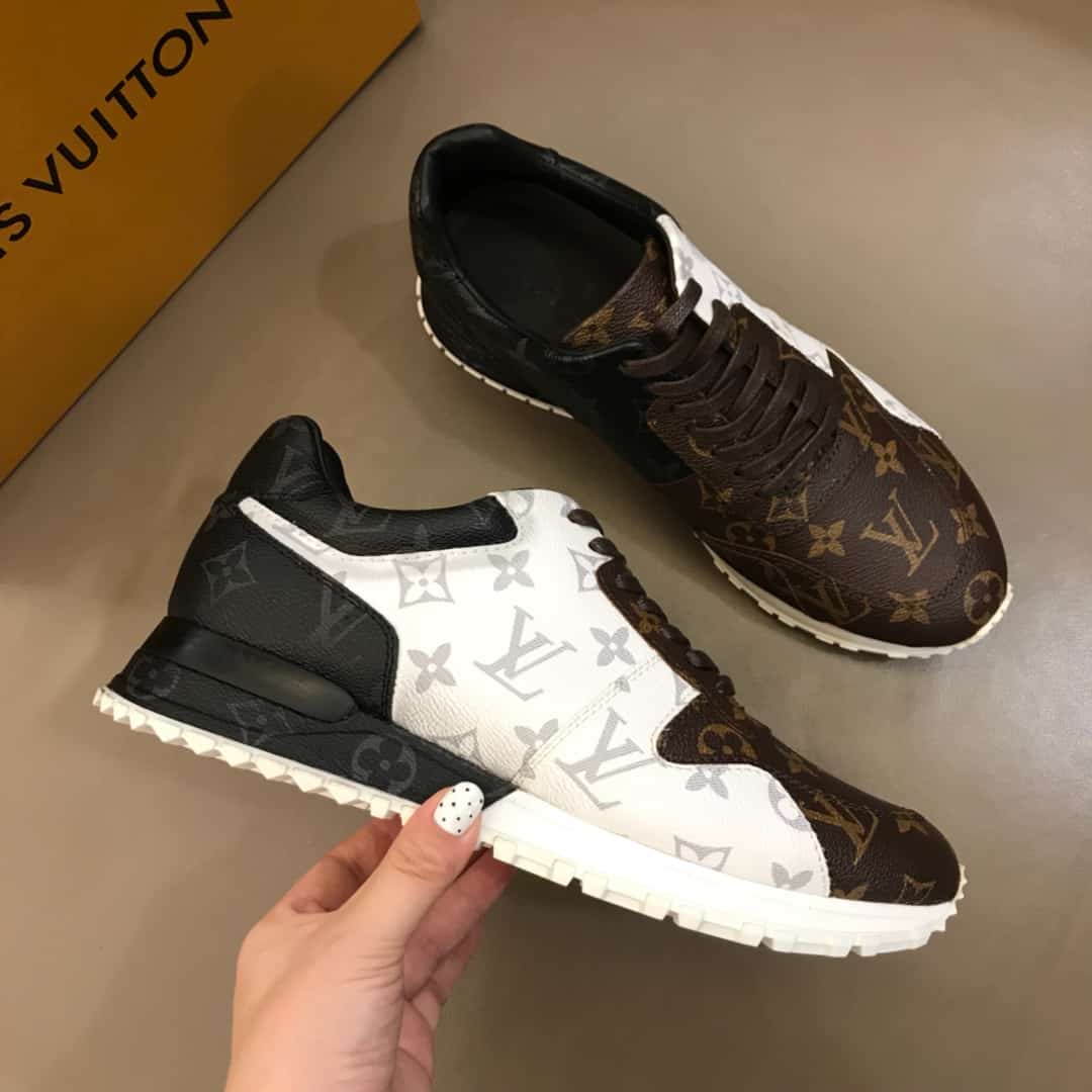 LOUIS VUITTON RUN AWAY TRAINER - LV45