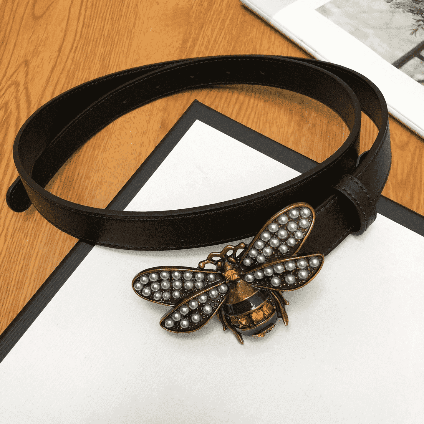 GUCCI BEE BUCKLE BELT - B17