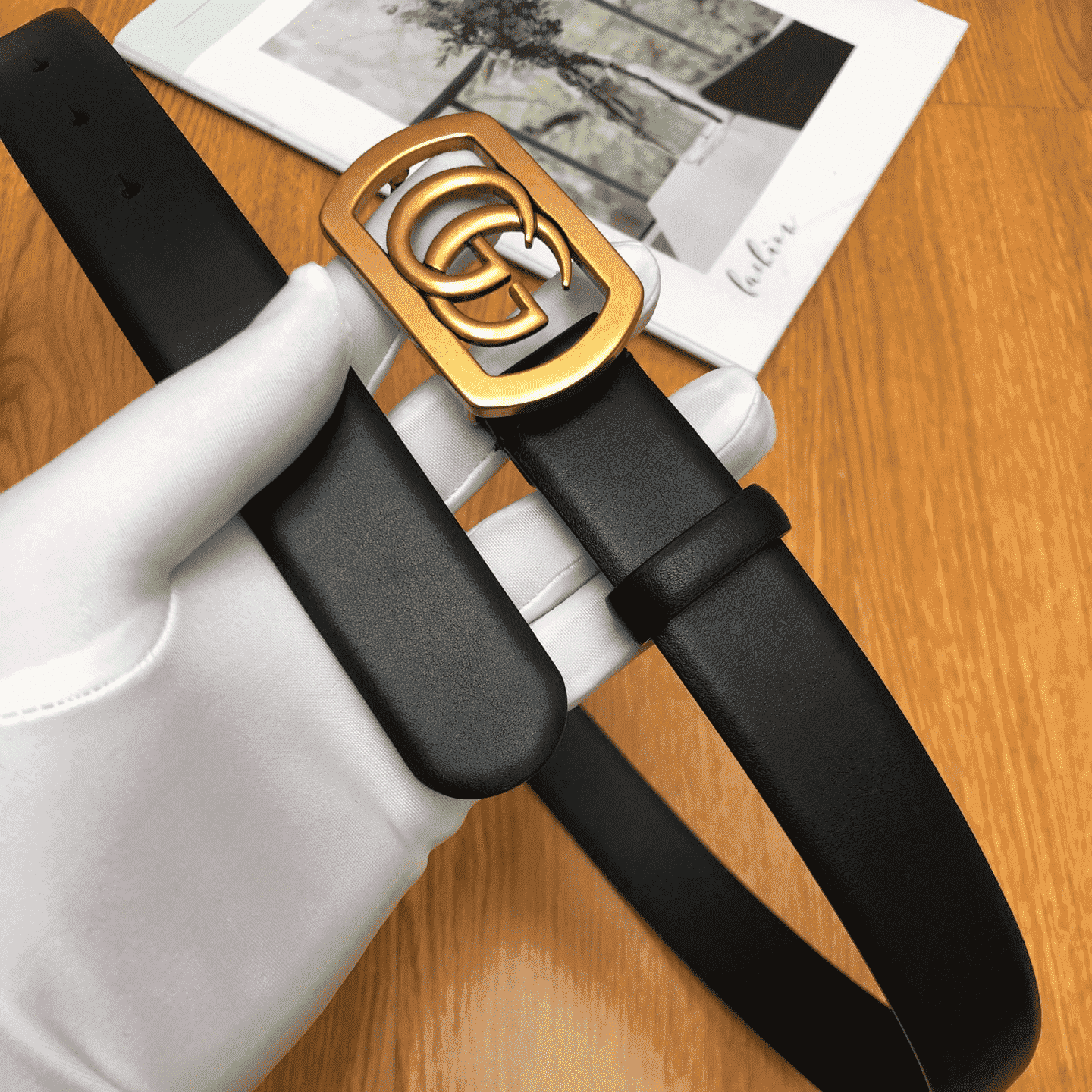 GUCCI BELT WITH FRAMED DOUBLE G BUCKLE - B8