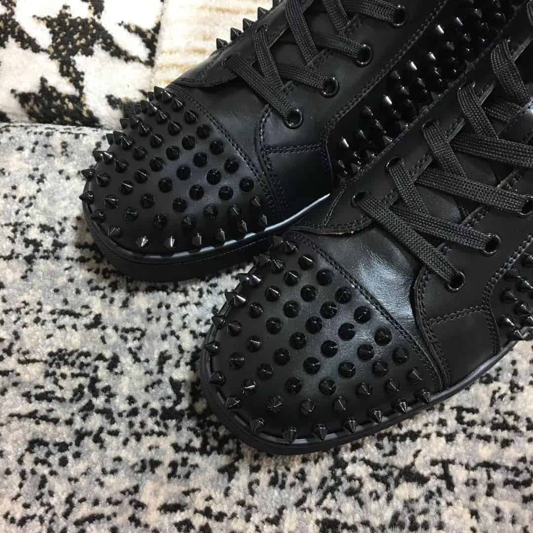 CHRISTIAN LOUBOUTIN HIGH TOP SNEAKER - CL13