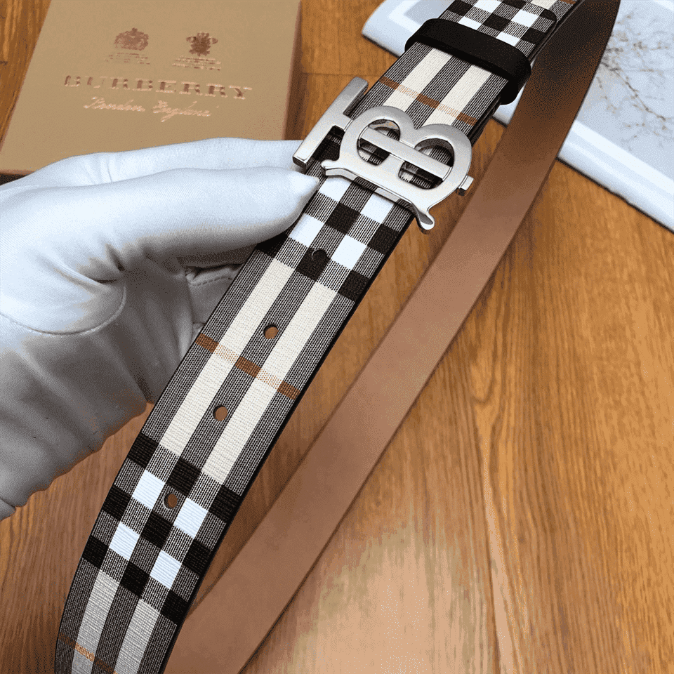 BURBERRY REVERSIBLE MONOGRAM MOTIF VINTAGE CHECK BELT IN ARCHIVE BEIGE - B26