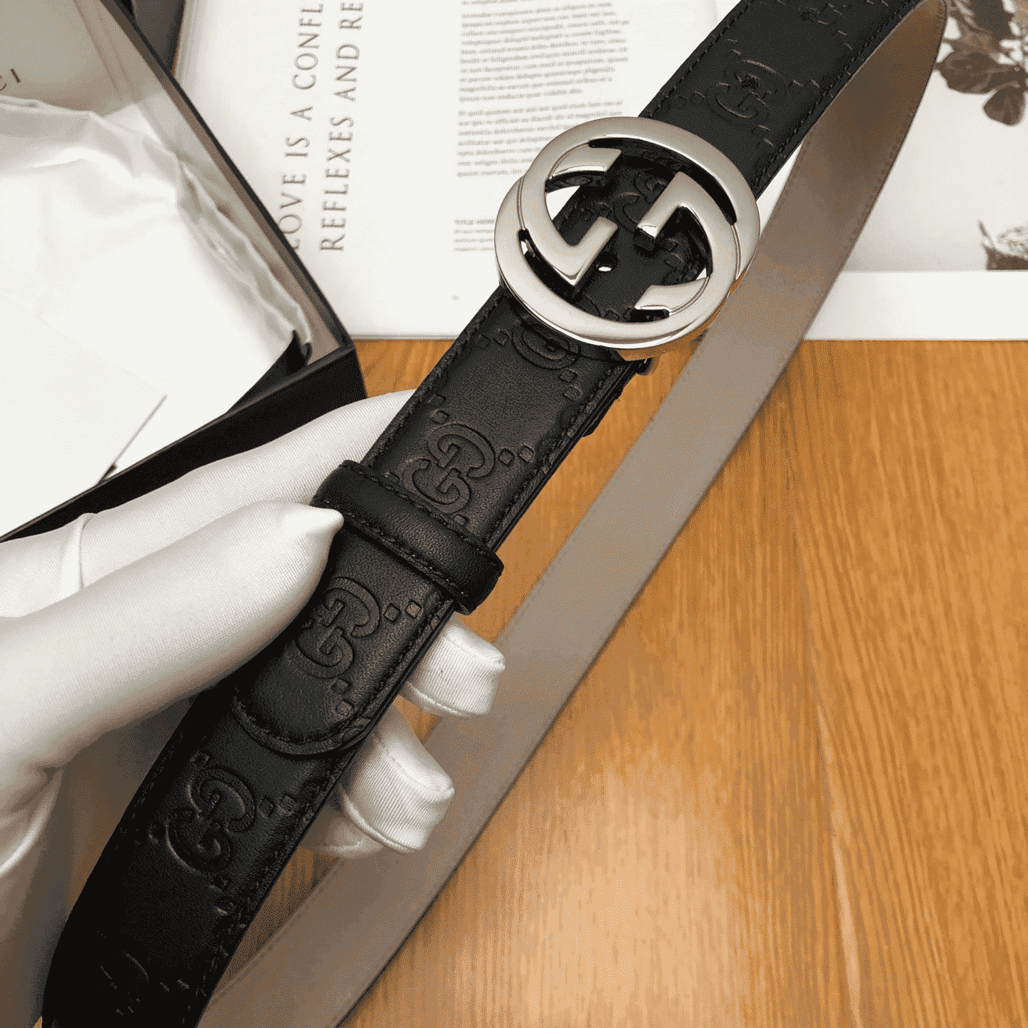 GUCCI INTERLOCKING-G LEATHER BELT - B7