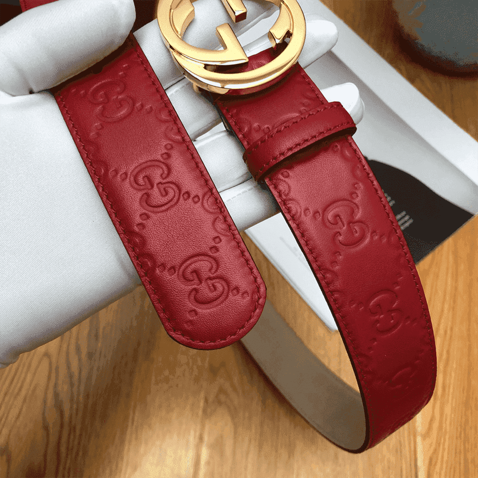 GUCCI INTERLOCKING G-BUCKLE LEATHER BELT - B3
