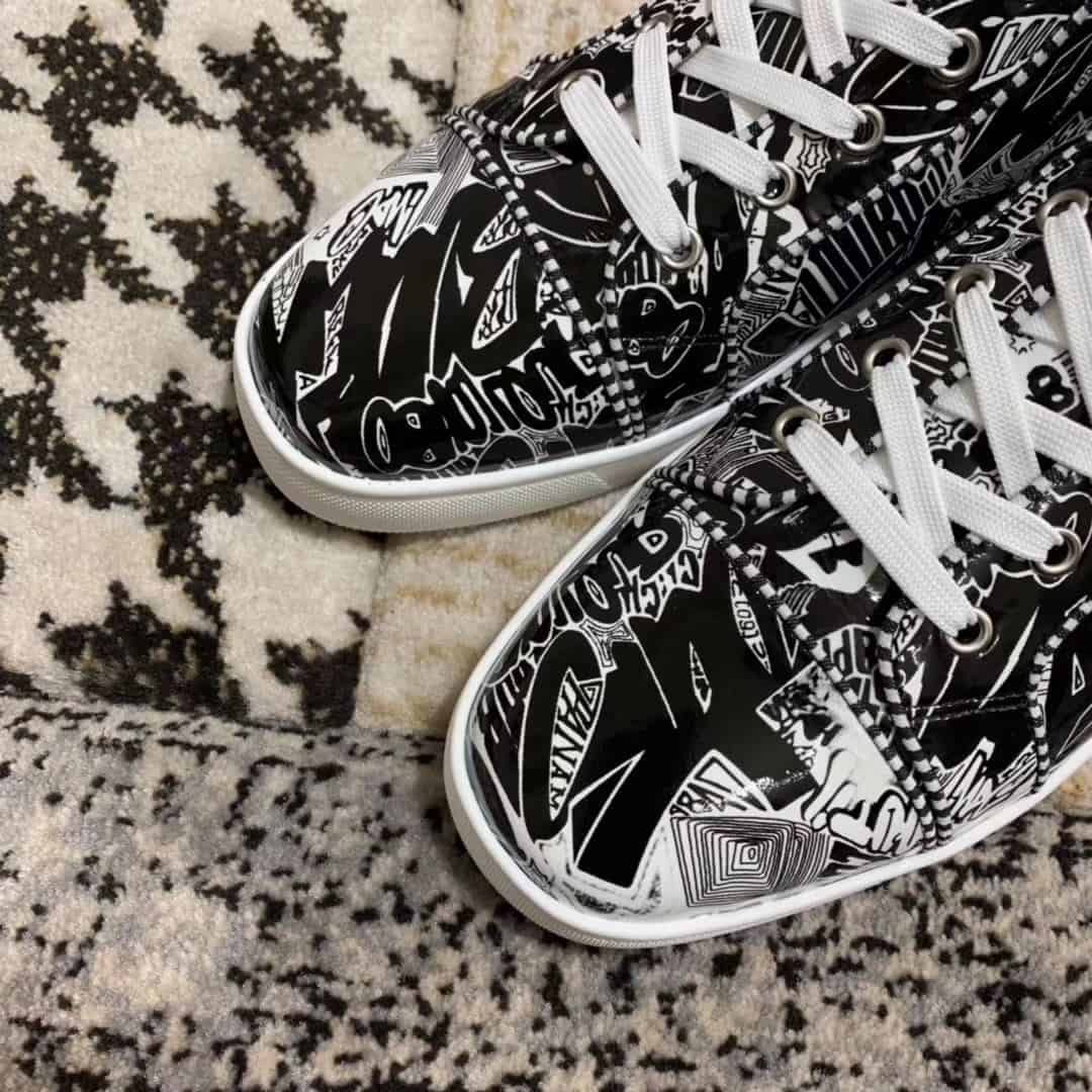 CHRISTIAN LOUBOUTIN HIGH TOP SNEAKER