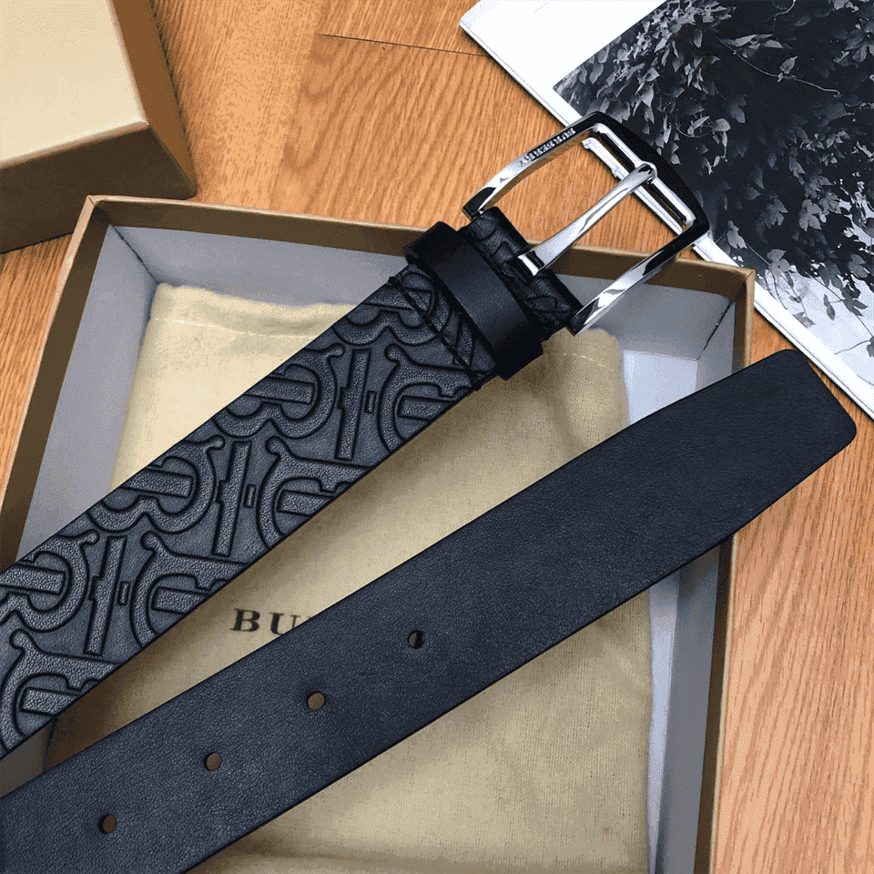 BURBERRY MONOGRAM LEATHER BELT - B22