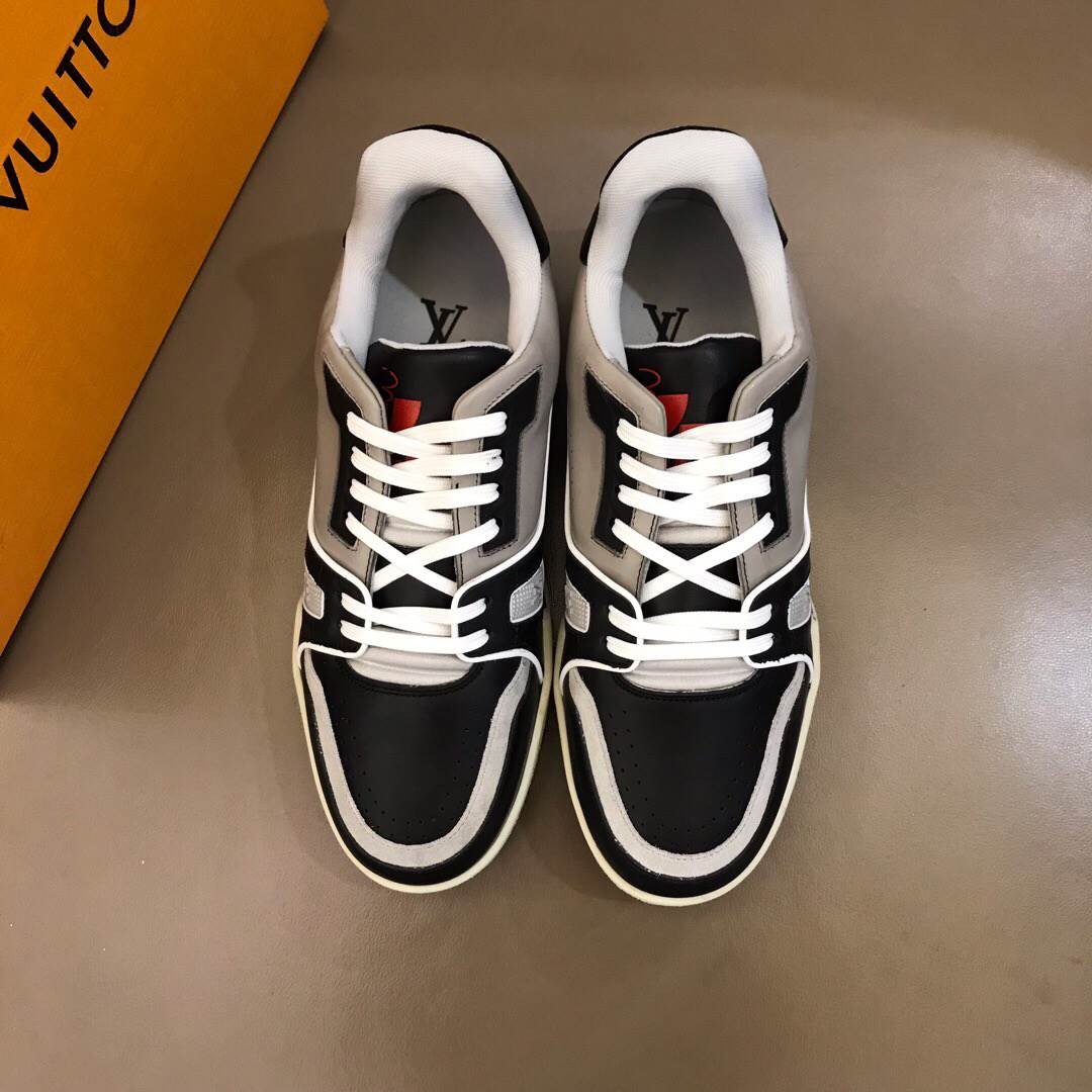 LOUIS VUITTON TRAINER SNEAKER