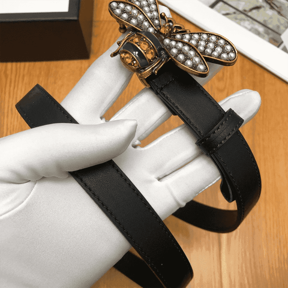 GUCCI BEE BUCKLE BELT - B17