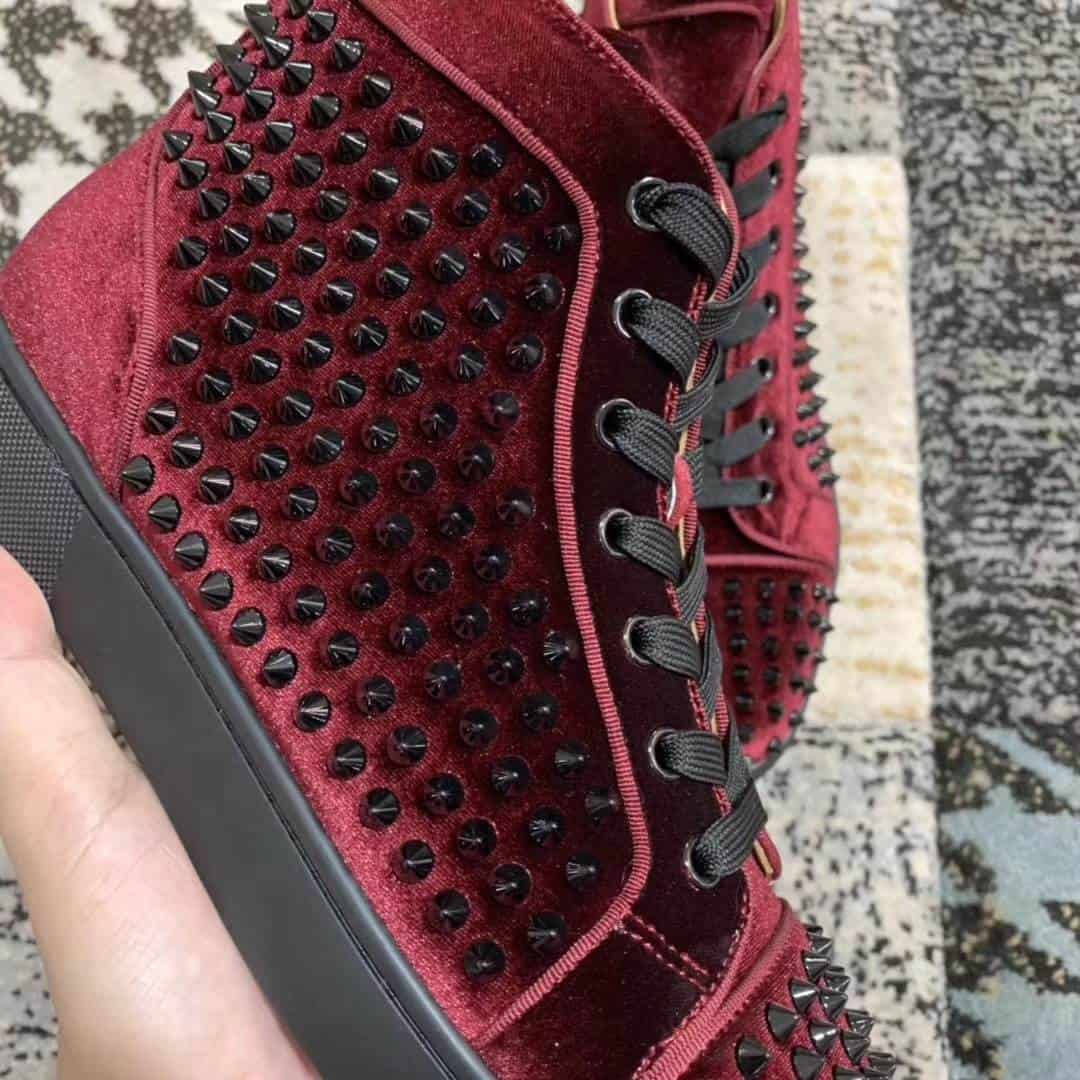 CHRISTIAN LOUBOUTIN HIGH TOP SNEAKER