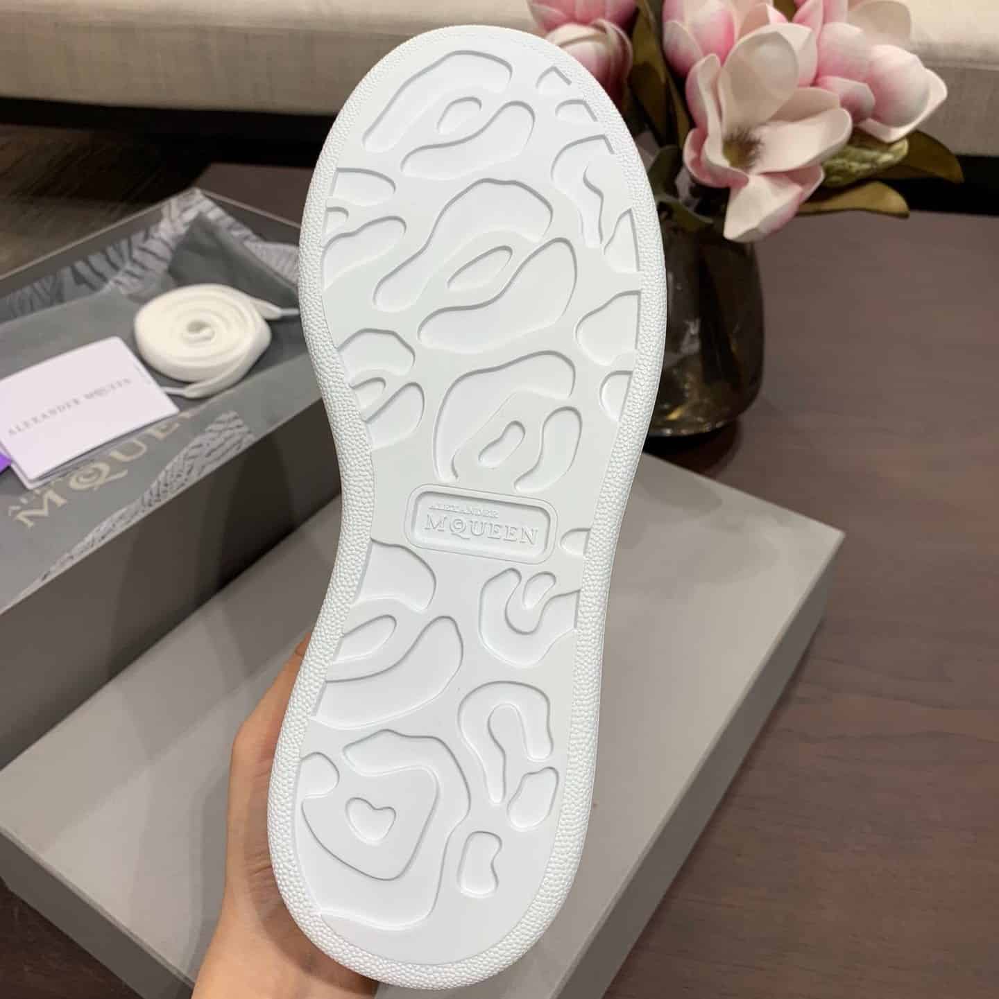 ALEXANDER MCQUEEN SNEAKER- AM13