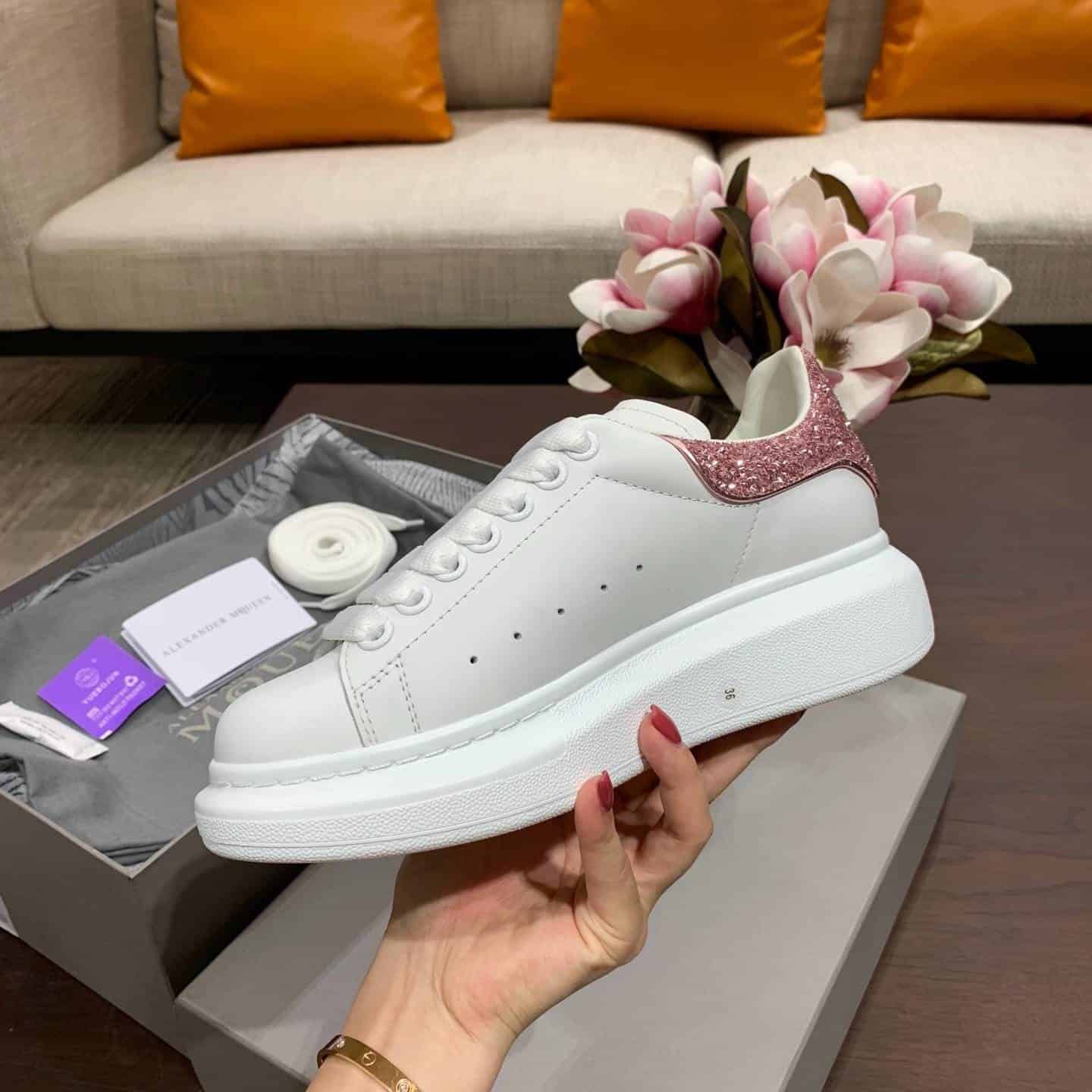 ALEXANDER MCQUEEN SNEAKER- AM14