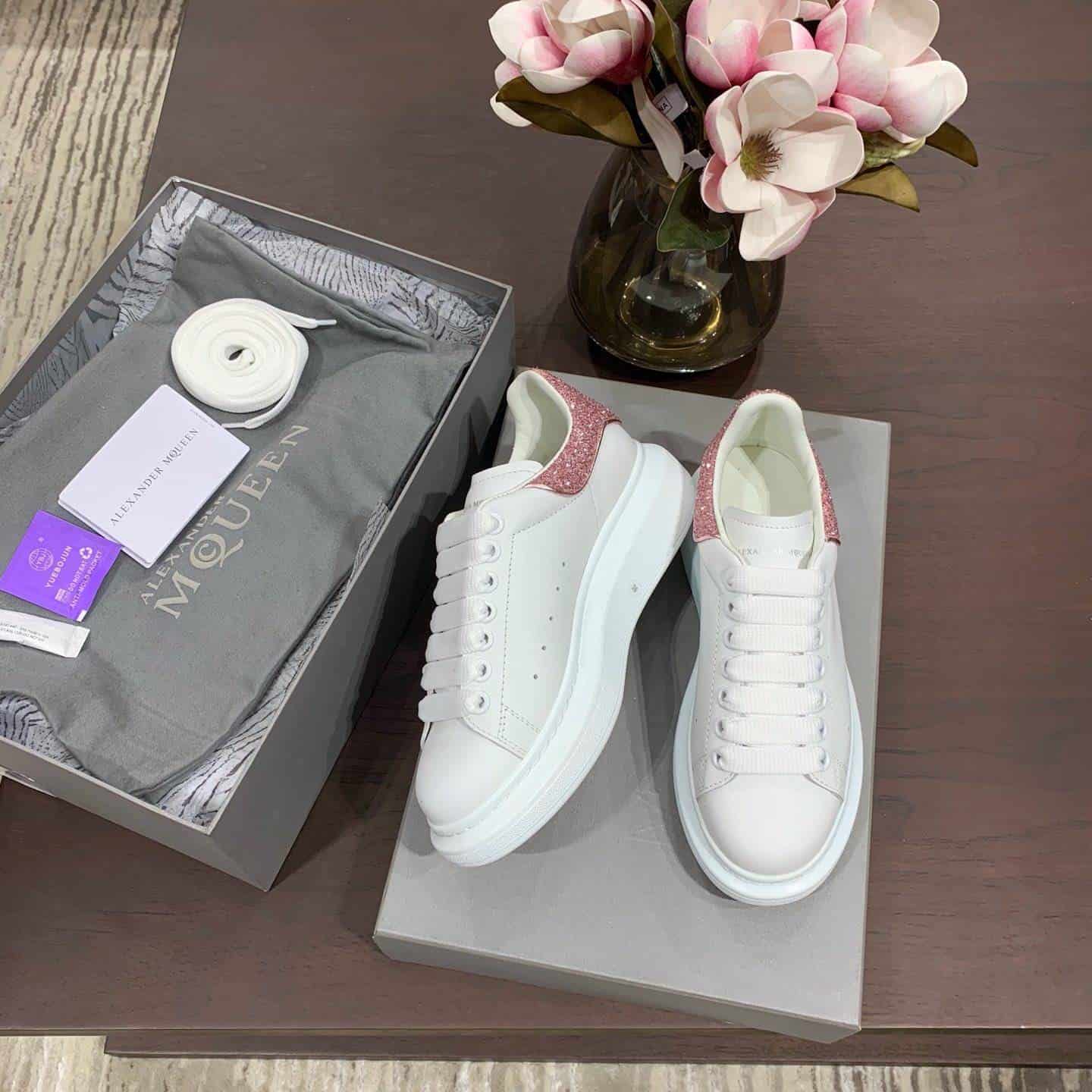 ALEXANDER MCQUEEN SNEAKER- AM14