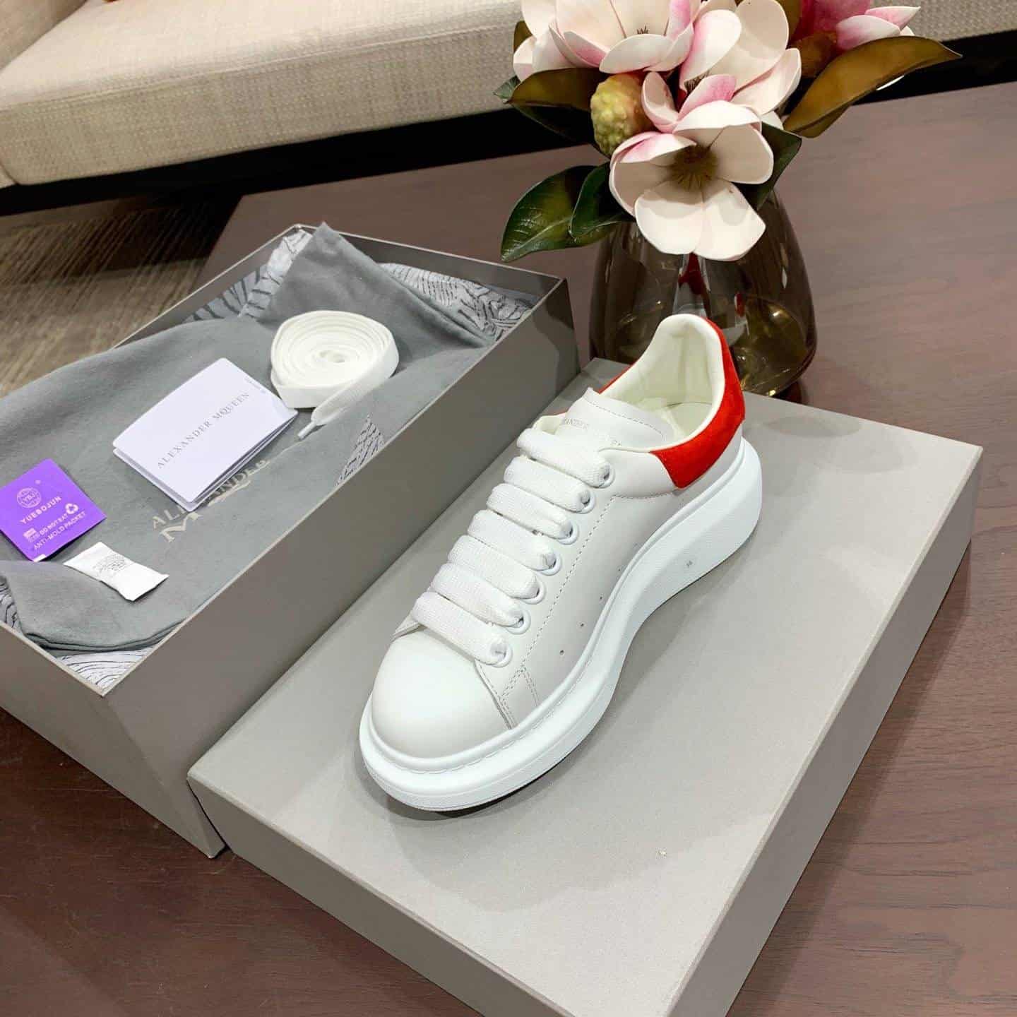 ALEXANDER MCQUEEN SNEAKER- AM17