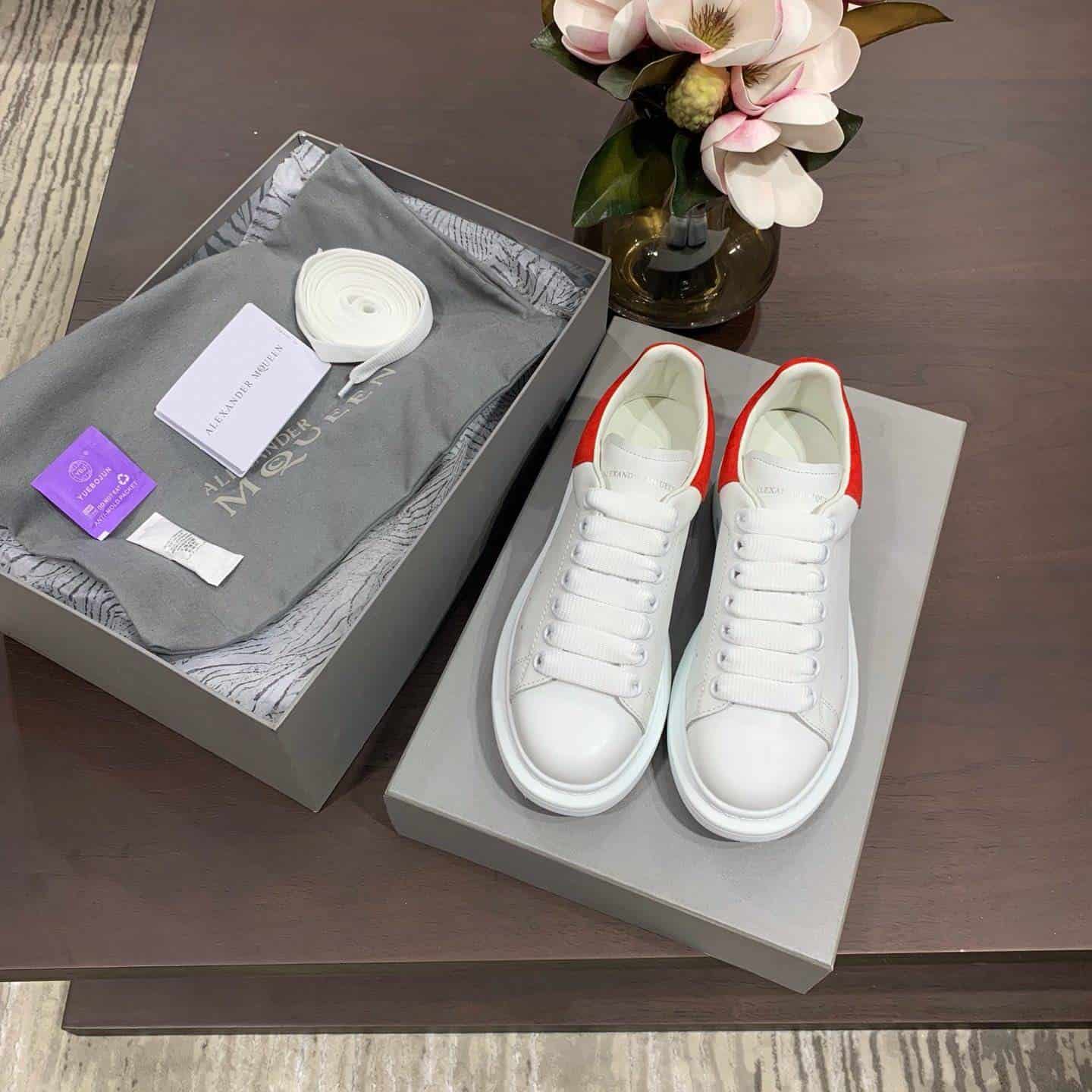 ALEXANDER MCQUEEN SNEAKER- AM17