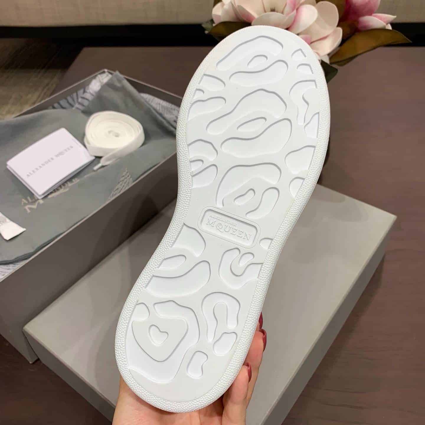 ALEXANDER MCQUEEN SNEAKER- AM17