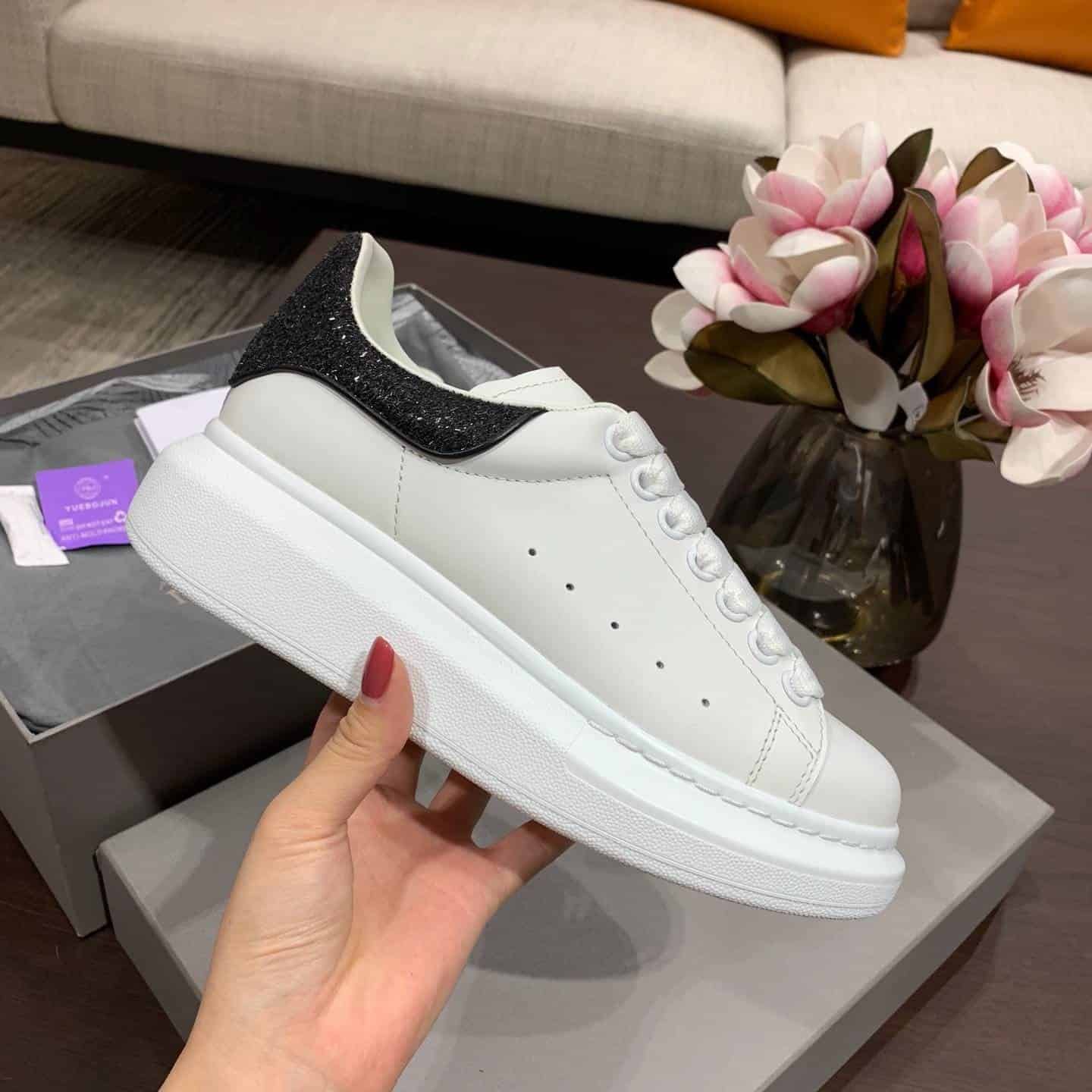 ALEXANDER MCQUEEN SNEAKER- AM18