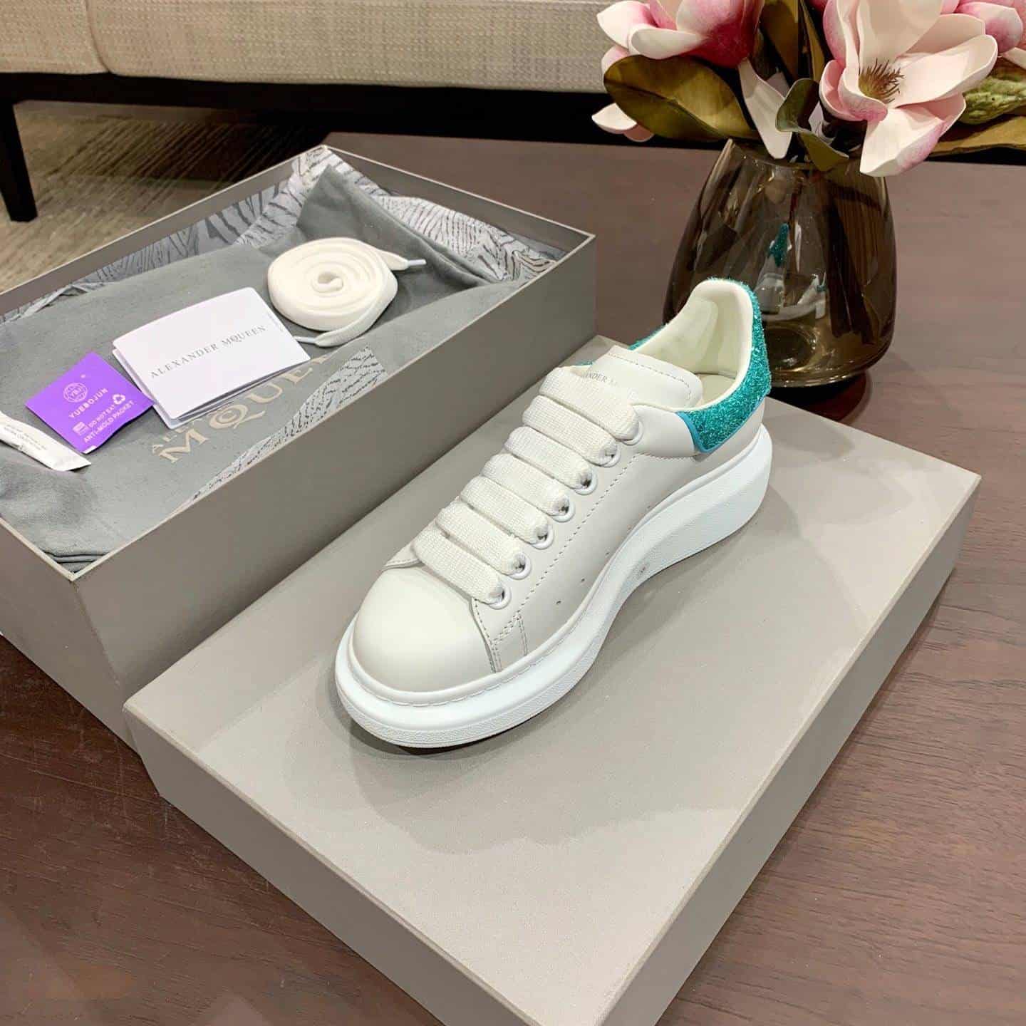 ALEXANDER MCQUEEN SNEAKER- AM20