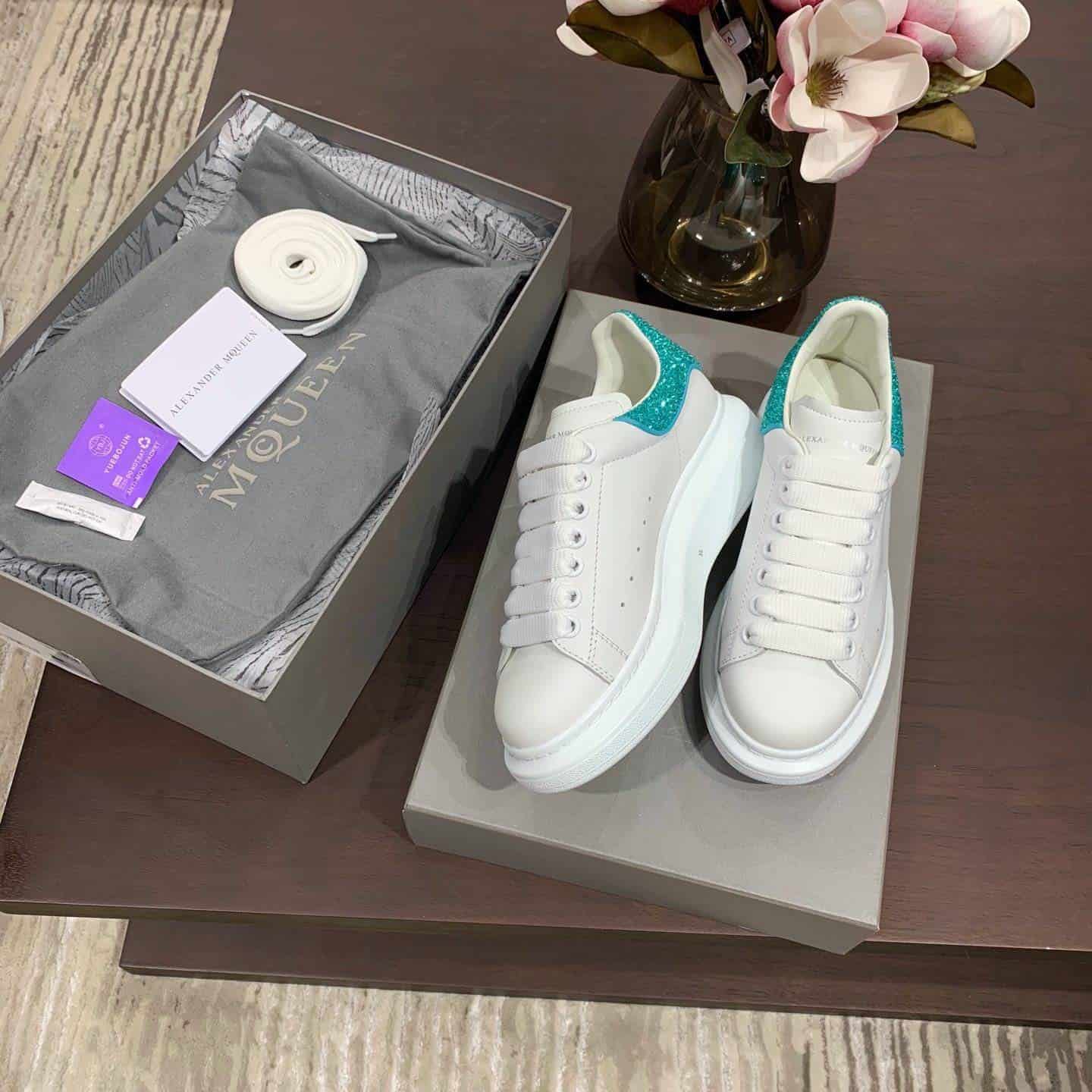 ALEXANDER MCQUEEN SNEAKER- AM20