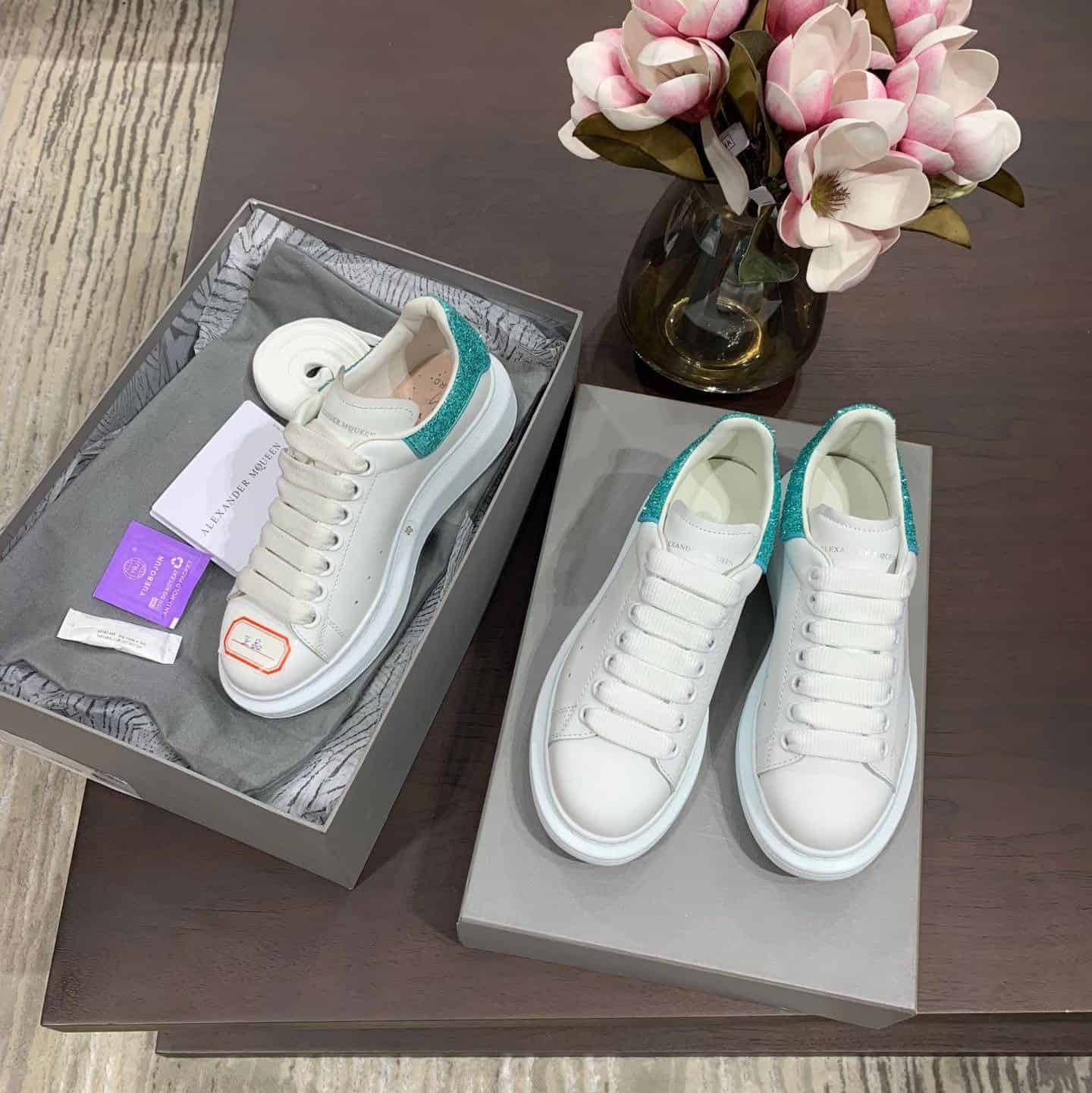 ALEXANDER MCQUEEN SNEAKER- AM20