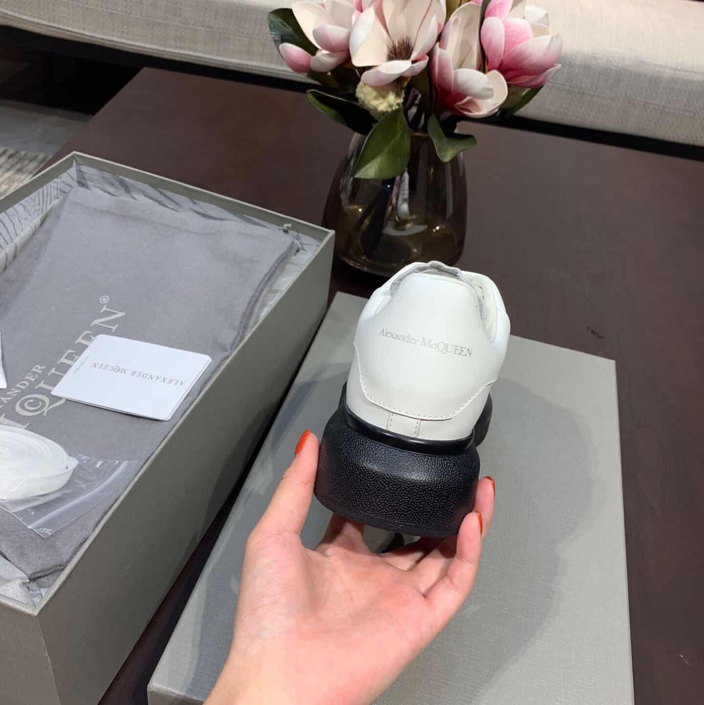 ALEXANDER MCQUEEN SNEAKER- AM2