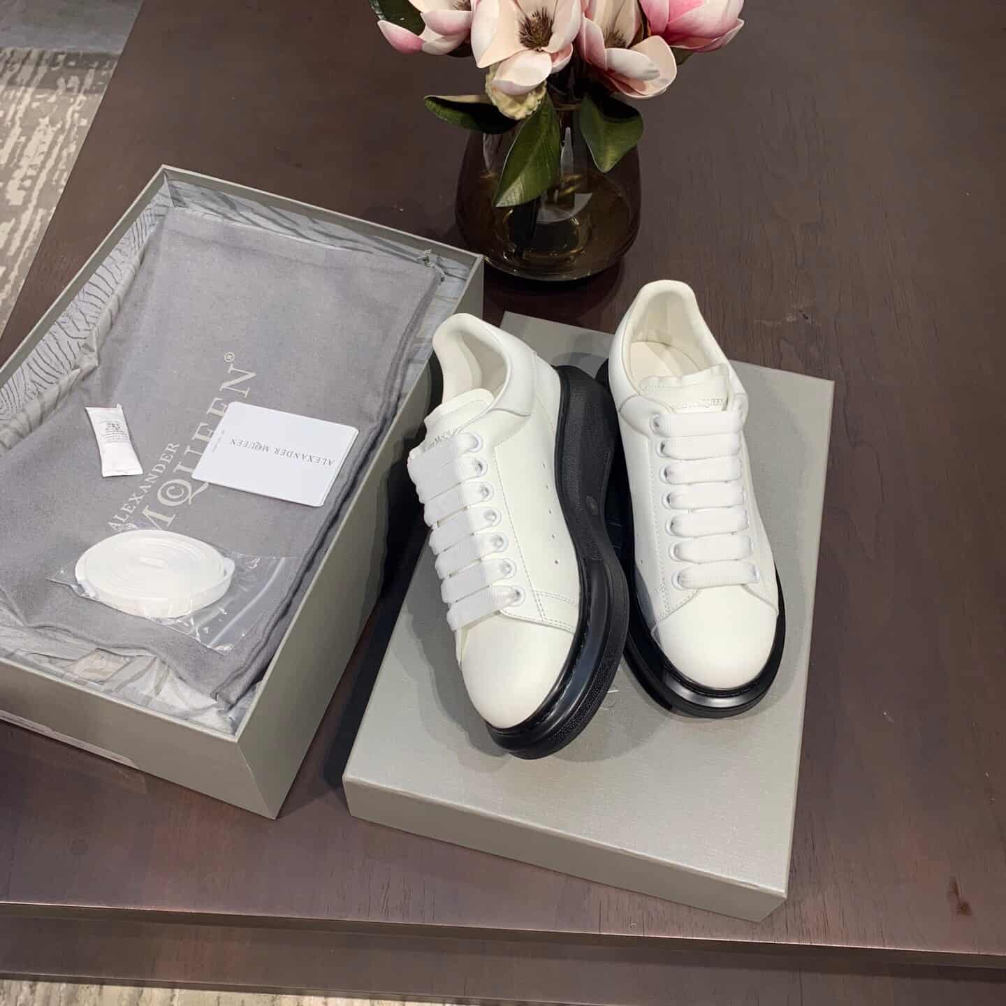 ALEXANDER MCQUEEN SNEAKER- AM2