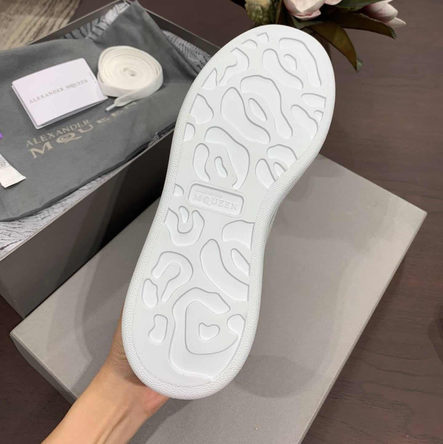 ALEXANDER MCQUEEN SNEAKER- AM7