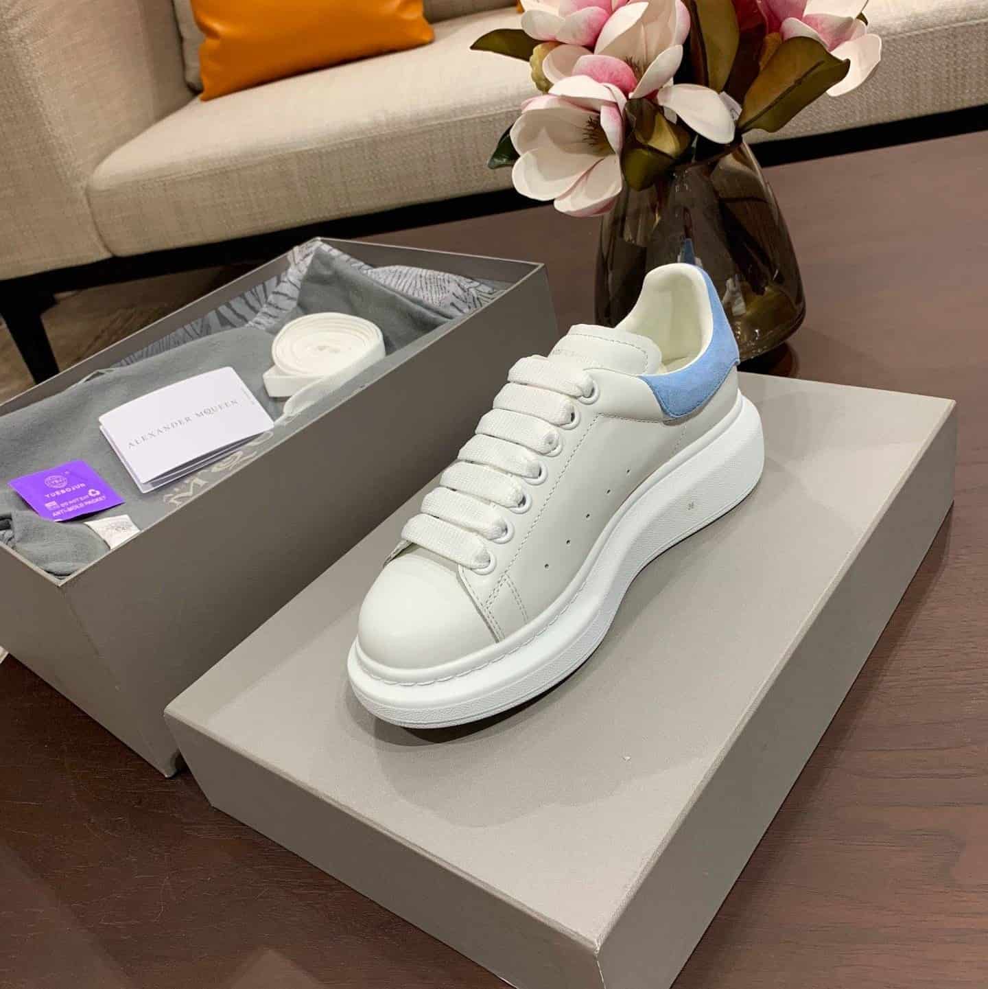 ALEXANDER MCQUEEN SNEAKER- AM9