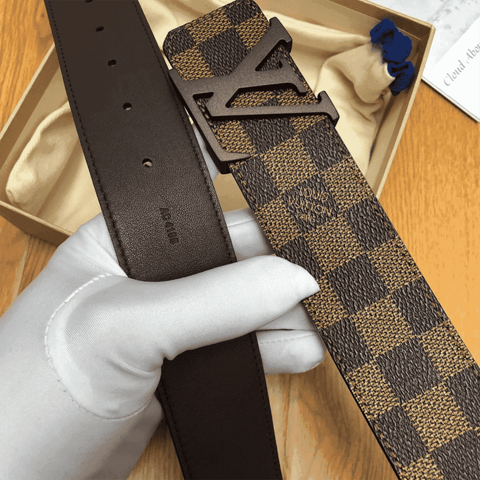 LOUIS VUITTON DAMIER EBENE LV INITIALES BELT