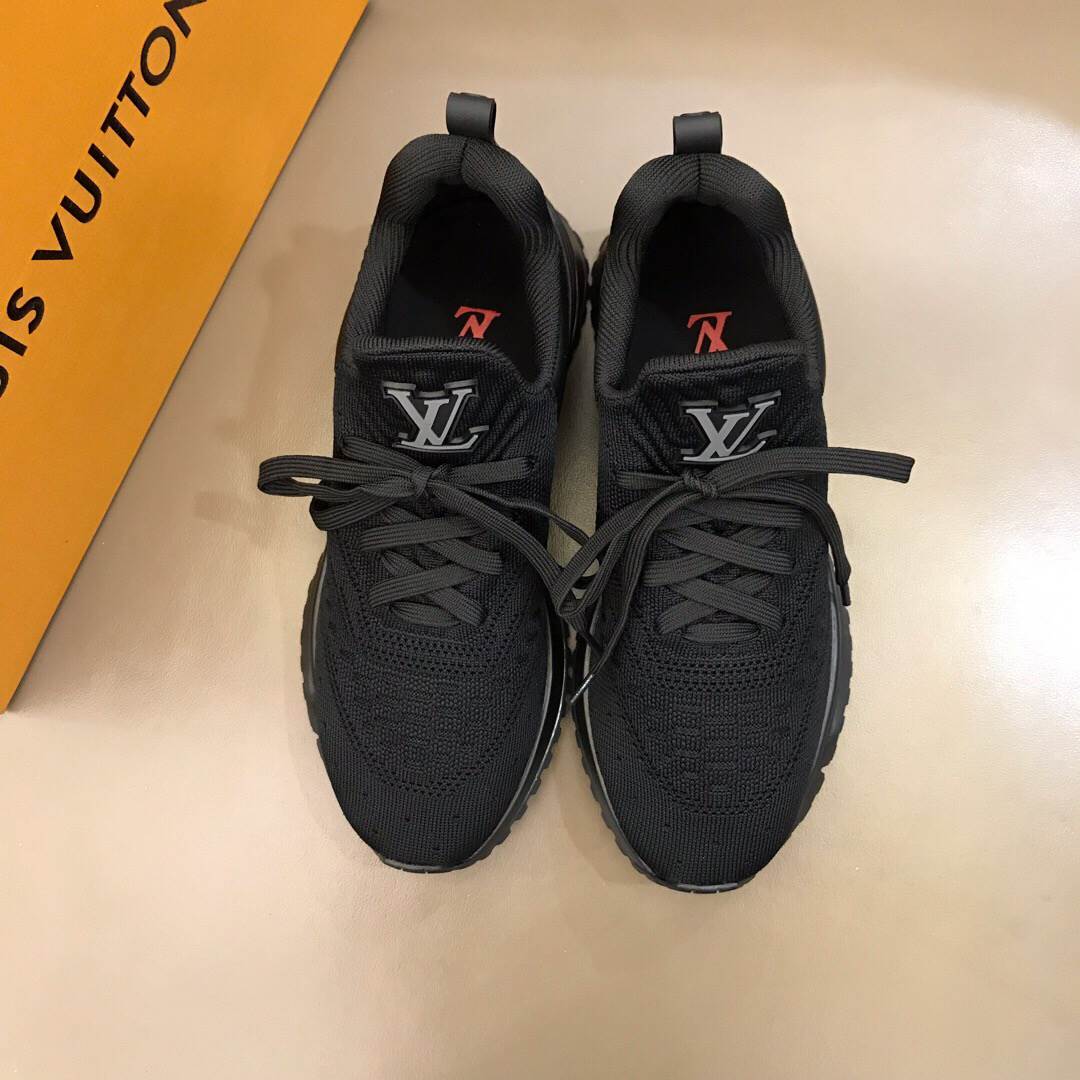 LOUIS VUITTON VNR SNEAKER - LV2