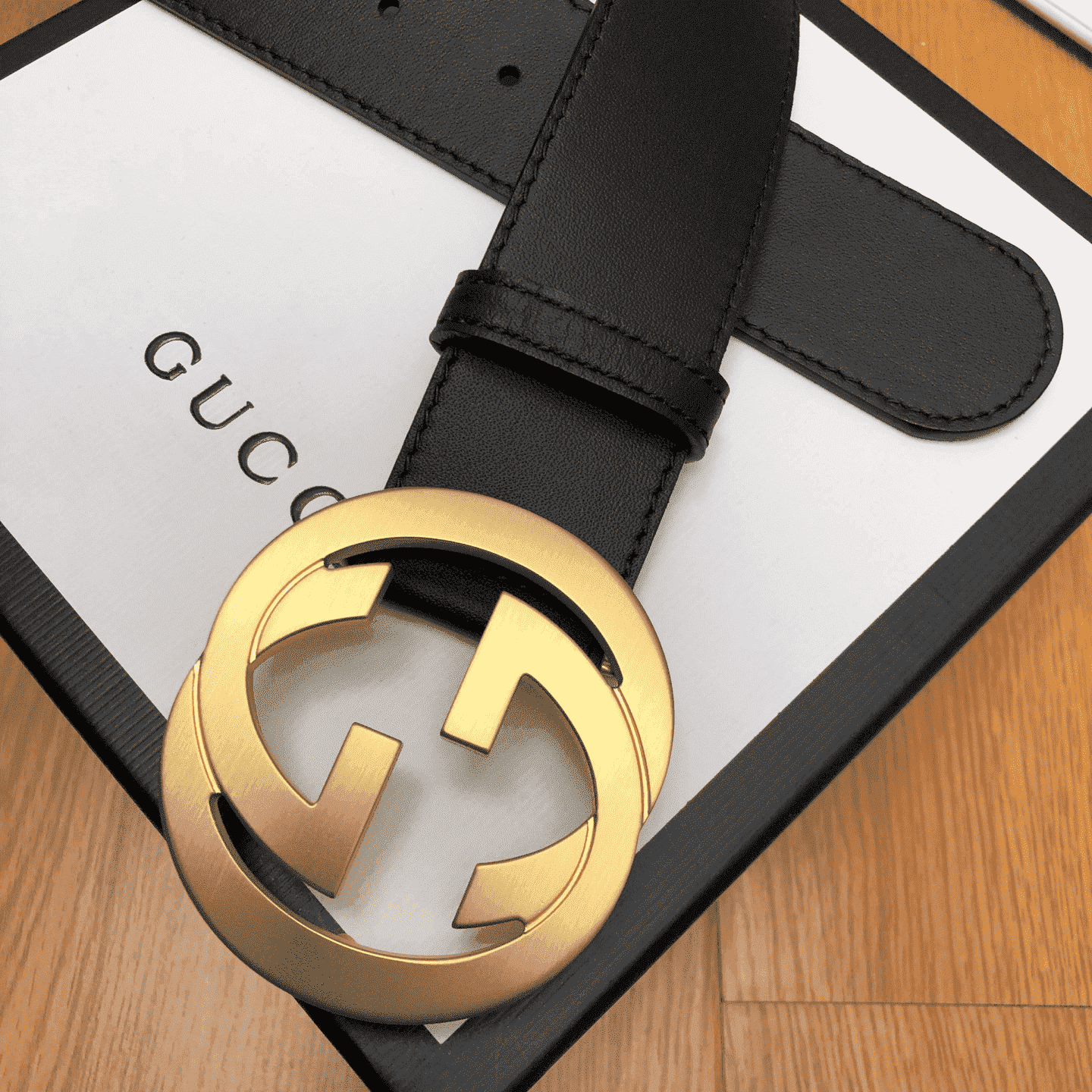 GUCCI INTERLOCKING-G LEATHER BELT - B5