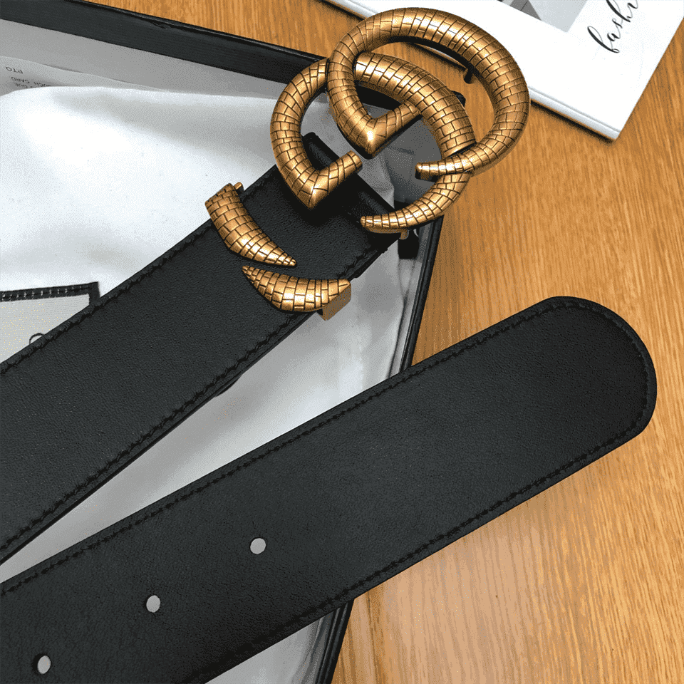 GUCCI LEATHER BELT WITH DOUBLE G BUCKLE - B11