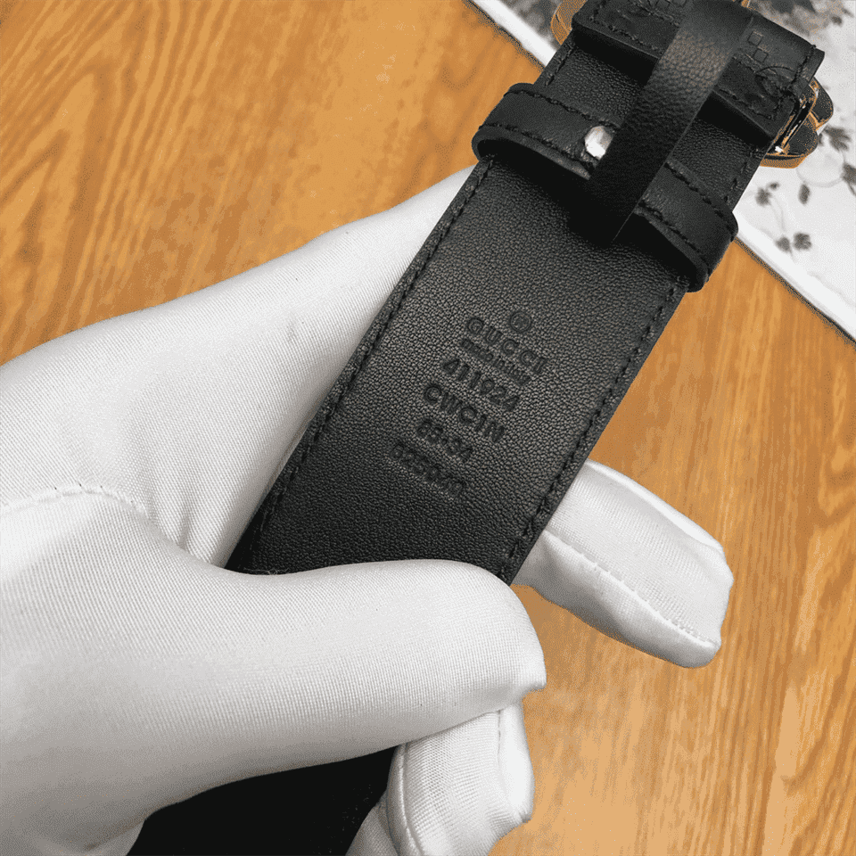 GUCCI BLACK S.SI.MA LEATHER BELT WITH SQUARE G BUCKLE - B4