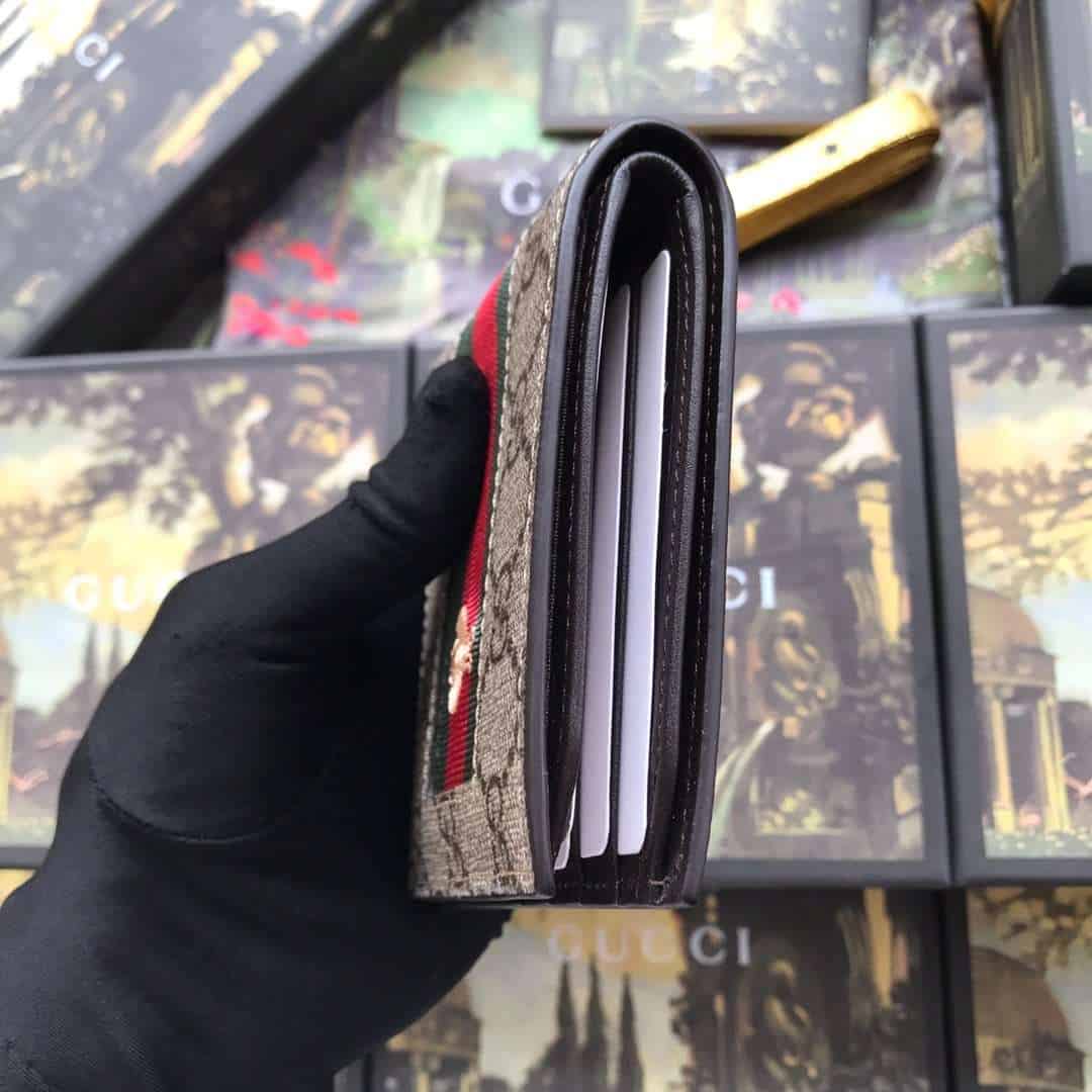 GUCCI WEB GG SUPREME WALLET
