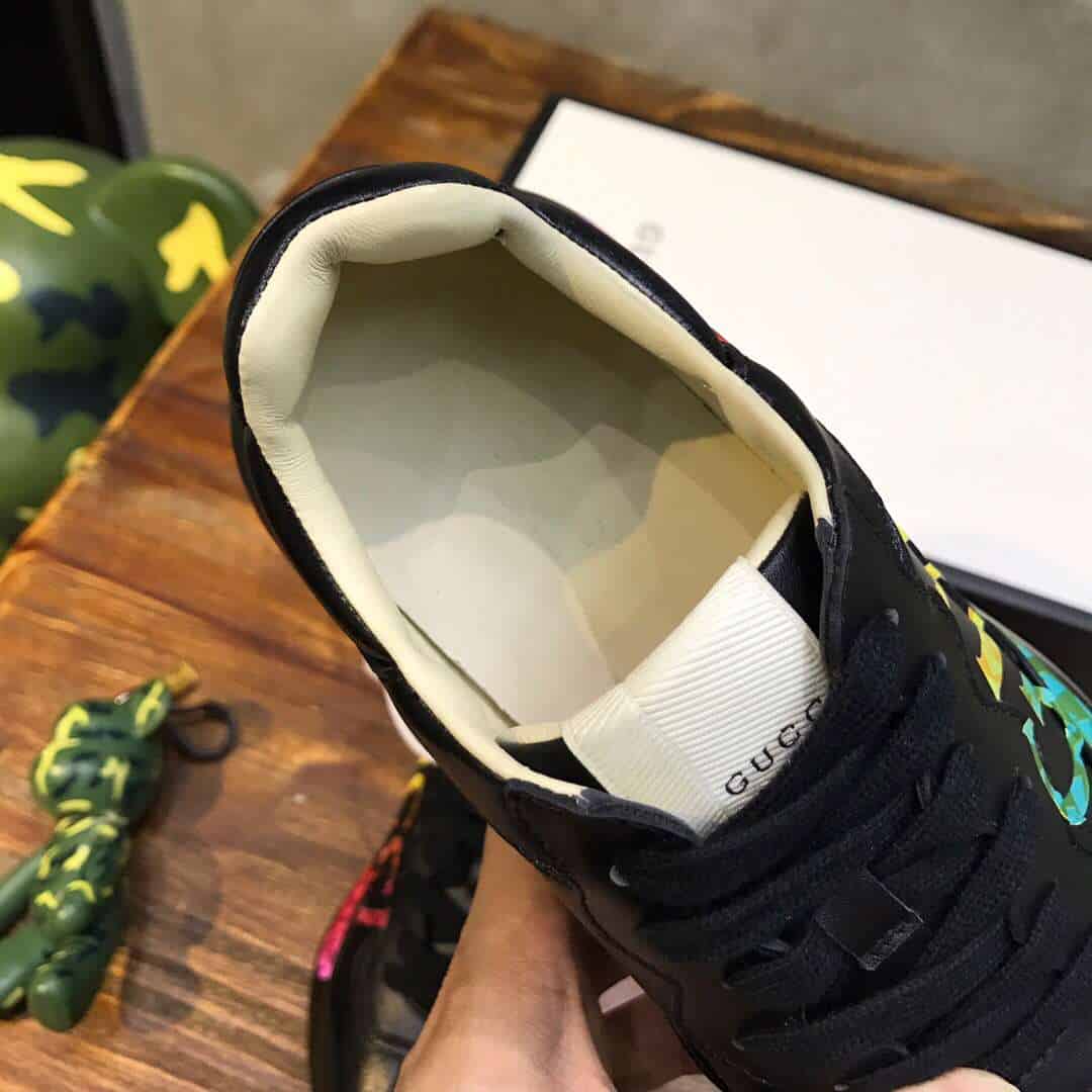 GUCCI RHYTON LEATHER SNEAKER WITH GUCCI LOGO