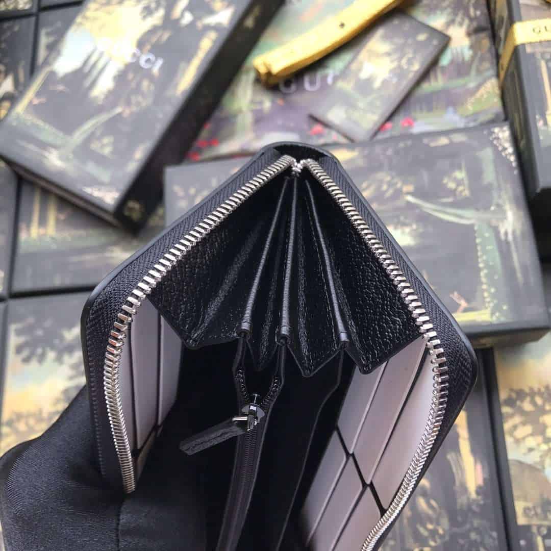 GUCCI LEATHER ZIP AROUND WALLET WITH WEB