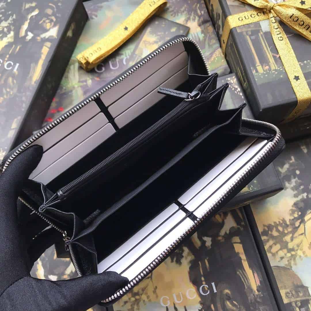 GUCCI LEATHER ZIP AROUND WALLET WITH WEB