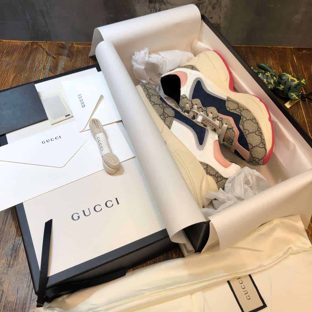 GUCCI RHYTON GG SNEAKER GC 066