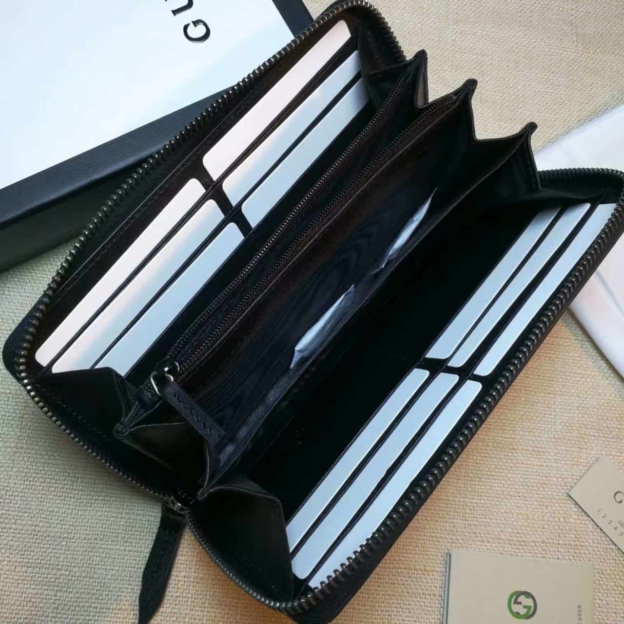 GUCCI WALLET KINGSNAKE PRINT GG SUPREME ZIP GC1