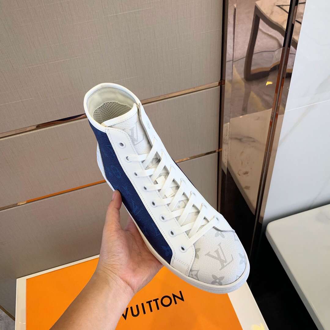 LOUIS VUITTON MONOGRAM HIGH TOP SNEAKER LV054