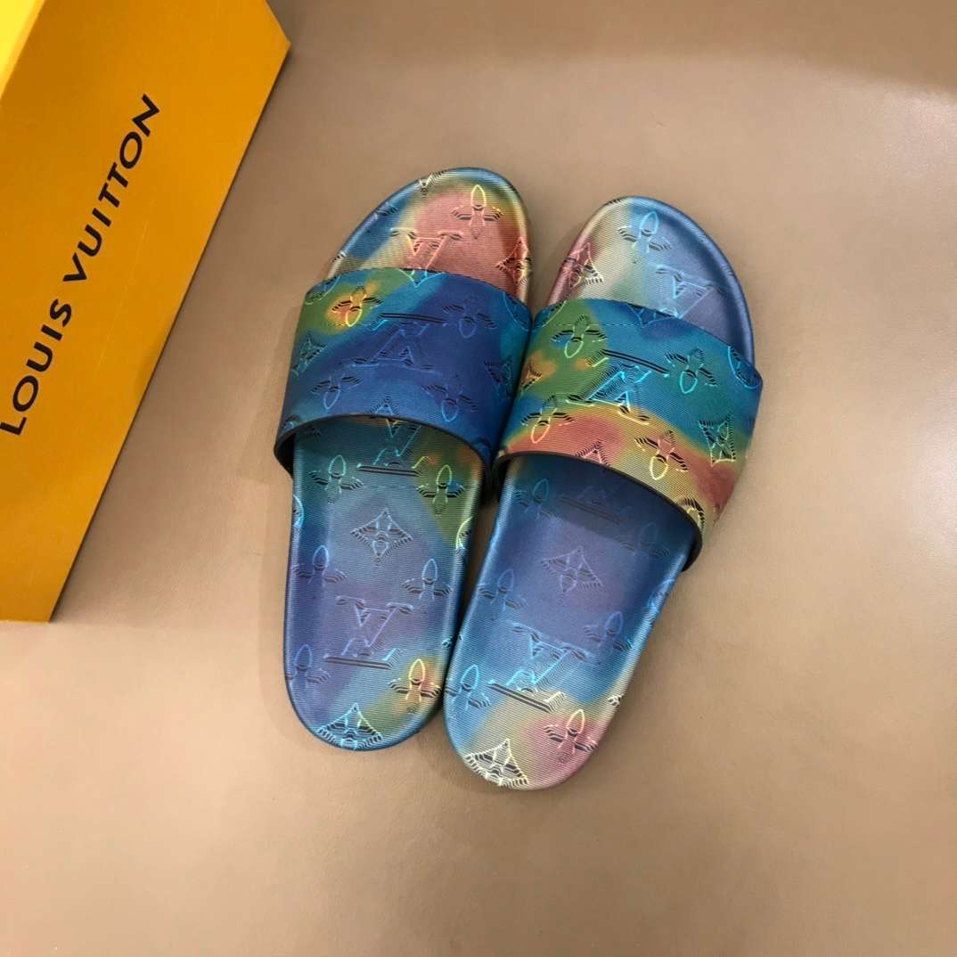LOUIS VUITTON MONOGRAM 3D EFFECT PRINT SLIDES - LVS44