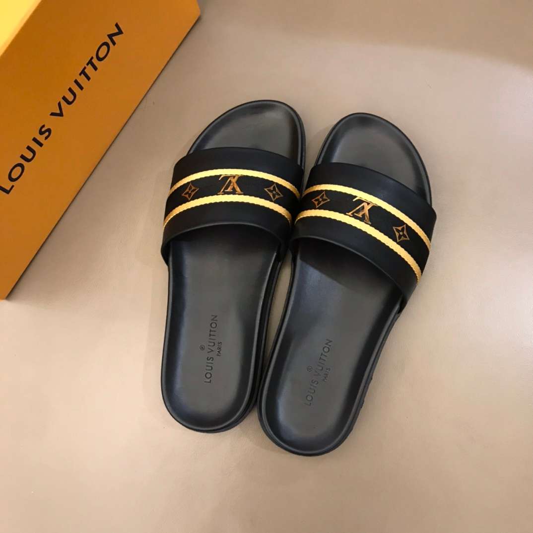 LOUIS VUITTON MEN SLIDES - LVS47