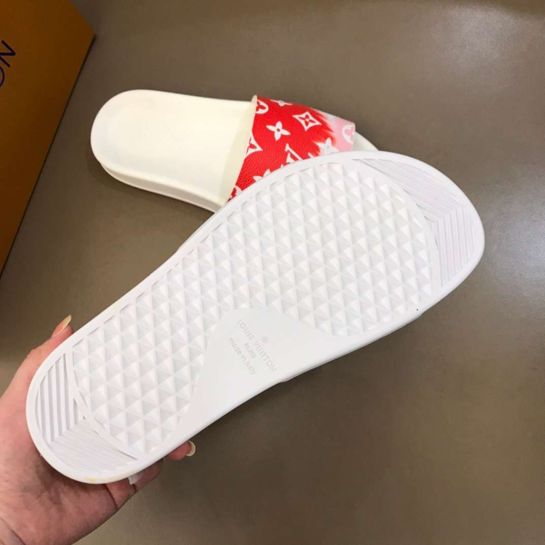 LOUIS VUITTON ESCALE SLIDES - LVS48