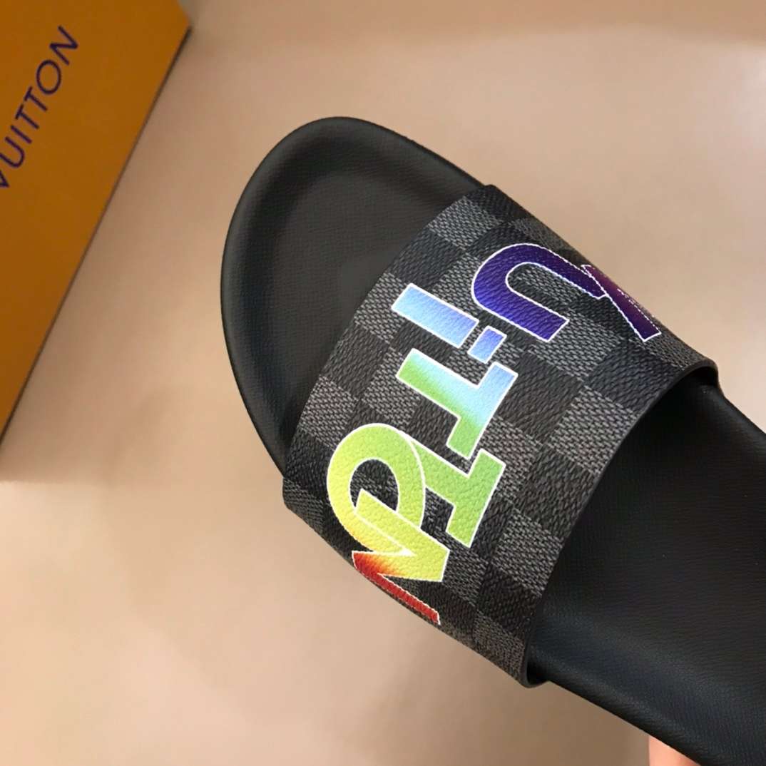 LOUIS VUITTON SANDAL AND SLIDE