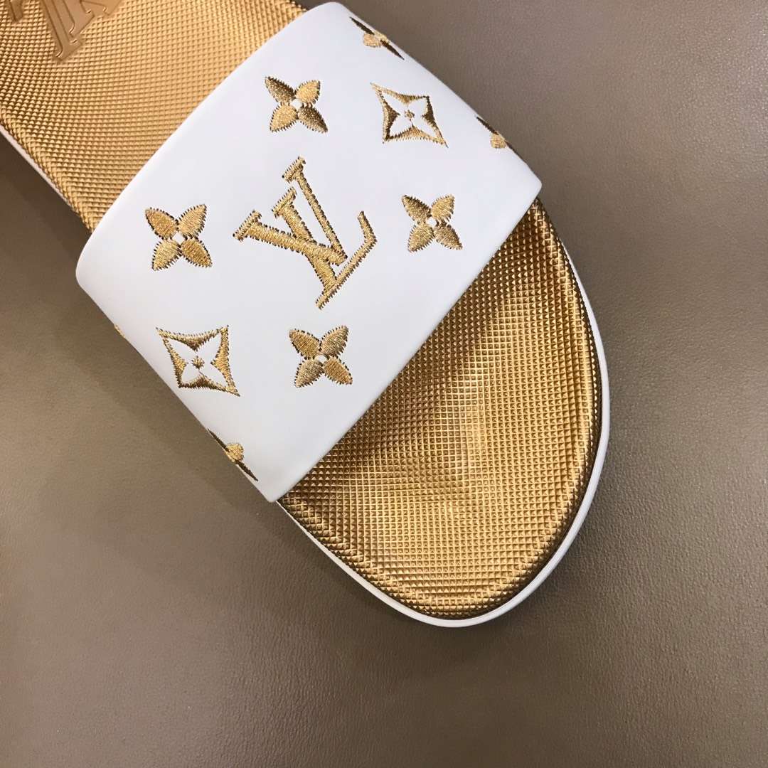 LOUIS VUITTON SLIDES - LVS22