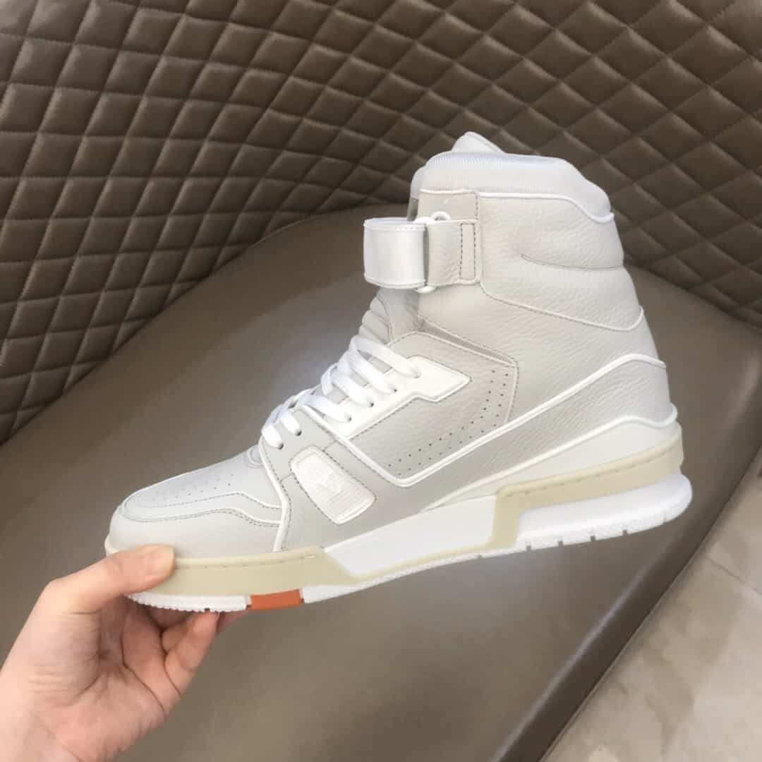 LOUIS VUITTON MID -TOP TRAINER - LV164