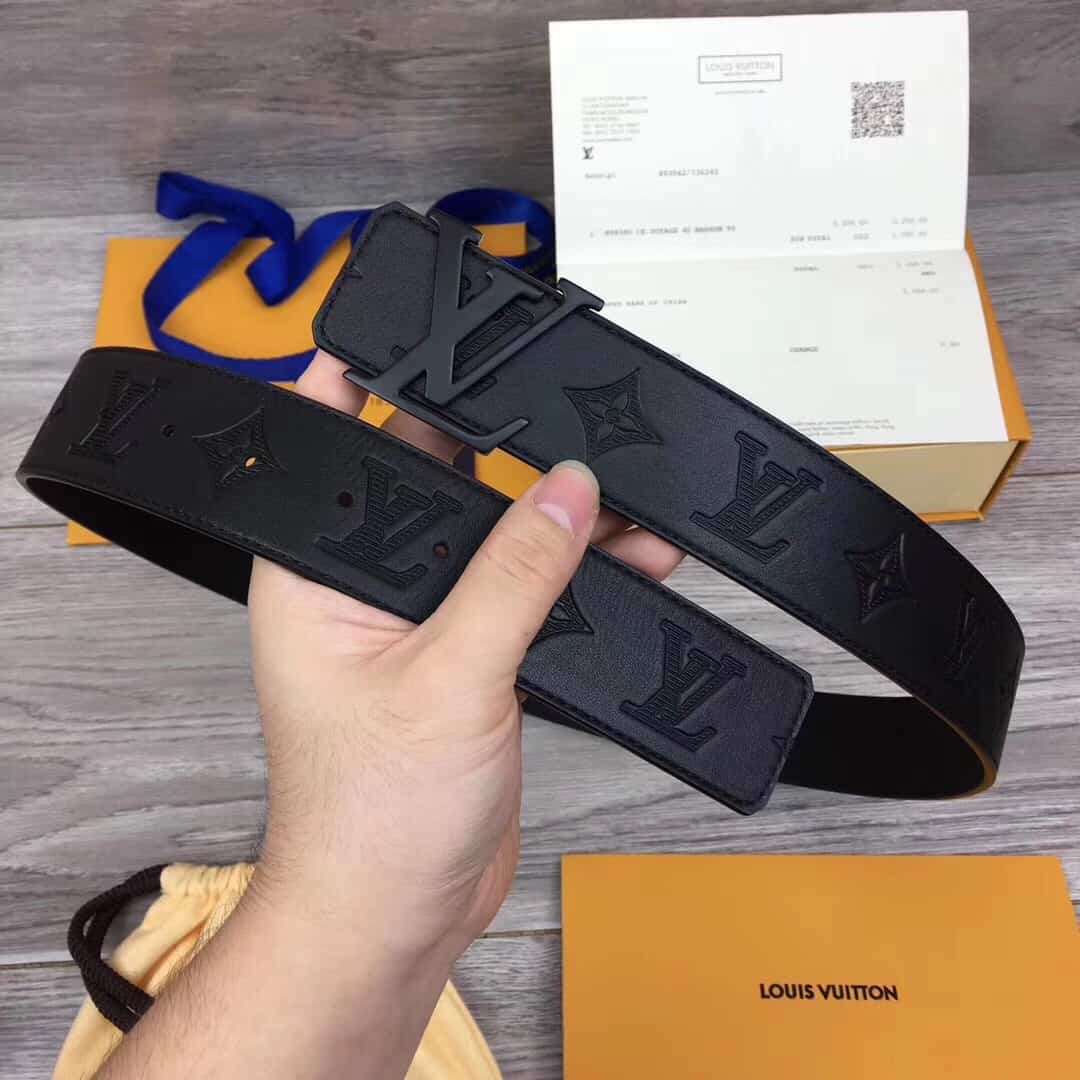 LOUIS VUITTON SHAPE BELT